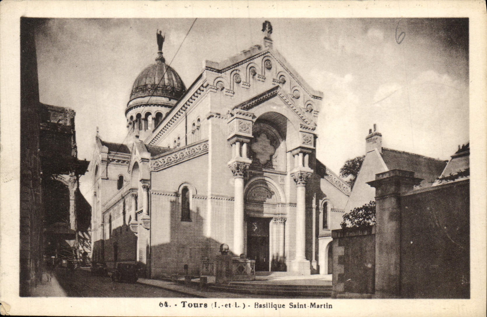 CPA Tours I et L Basilique Saint Martin 