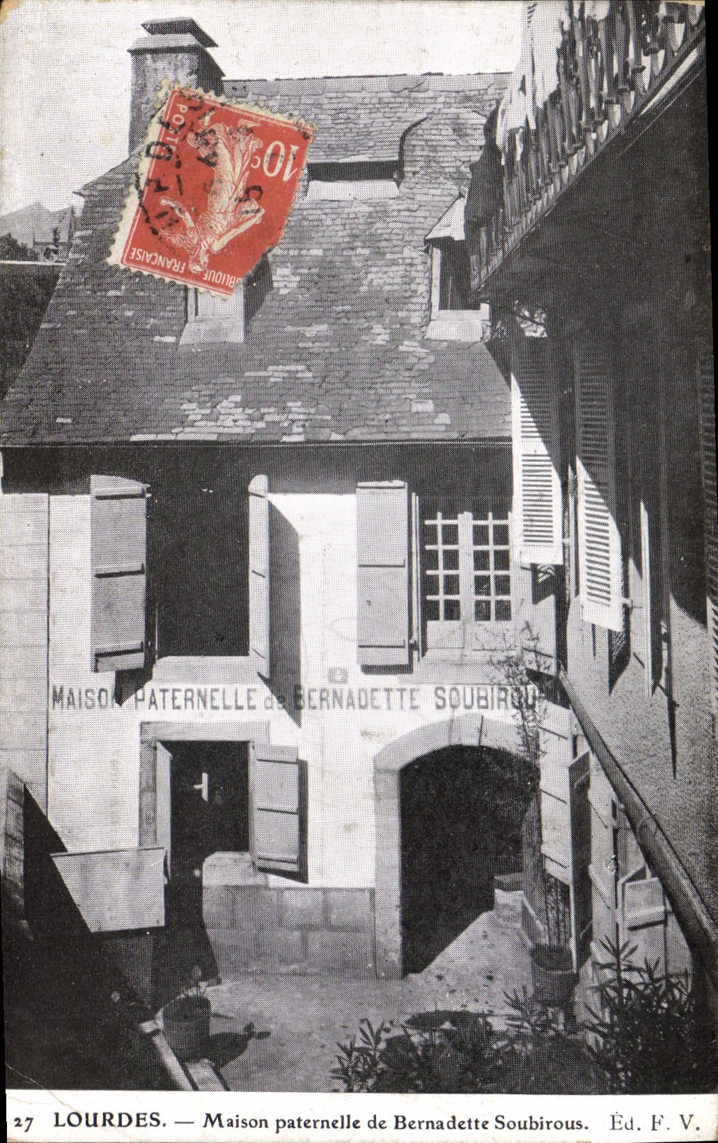 CPA Lourdes Maison paternelle de Bernadette Soubirous