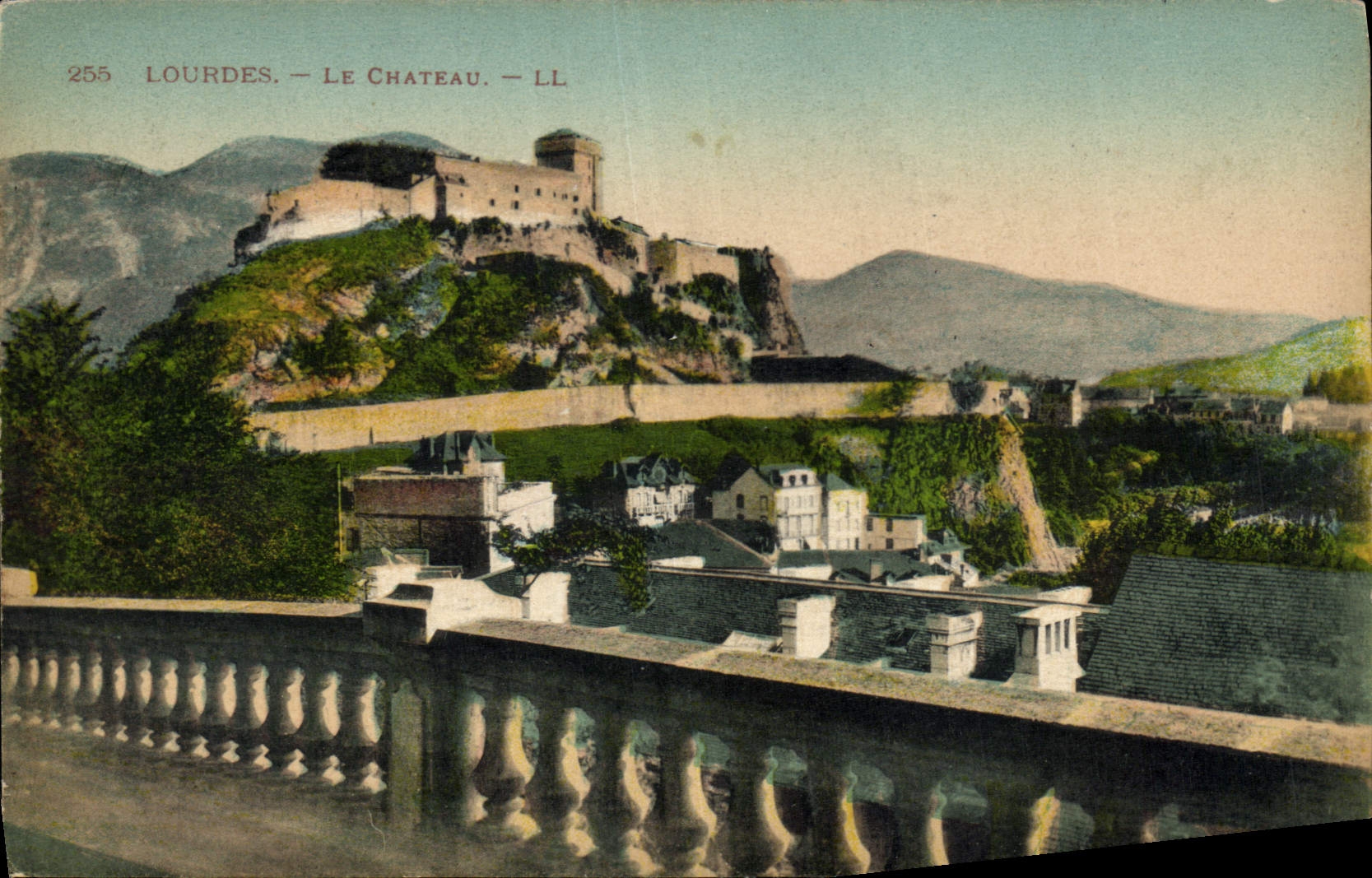 CPA Lourdes Le Chateau 