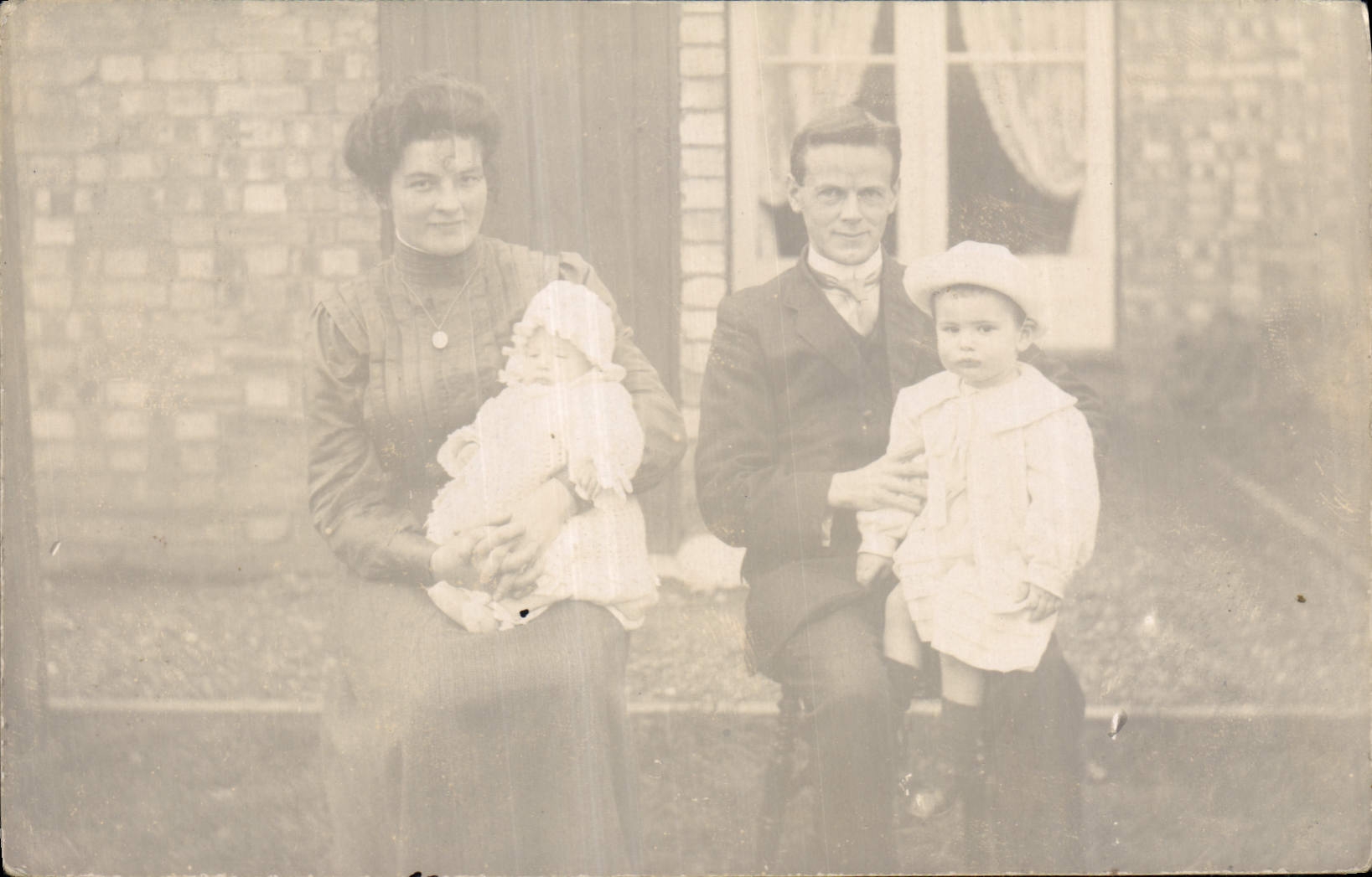 CARTE PHOTO Middlesex 1912 Enfants