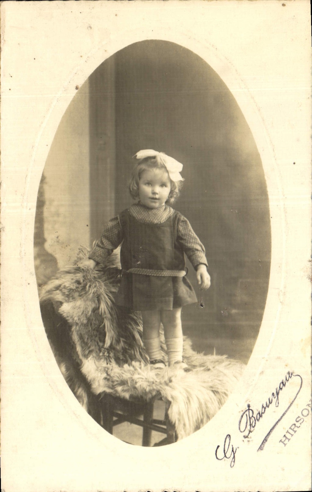CARTE PHOTO Enfant Hirson