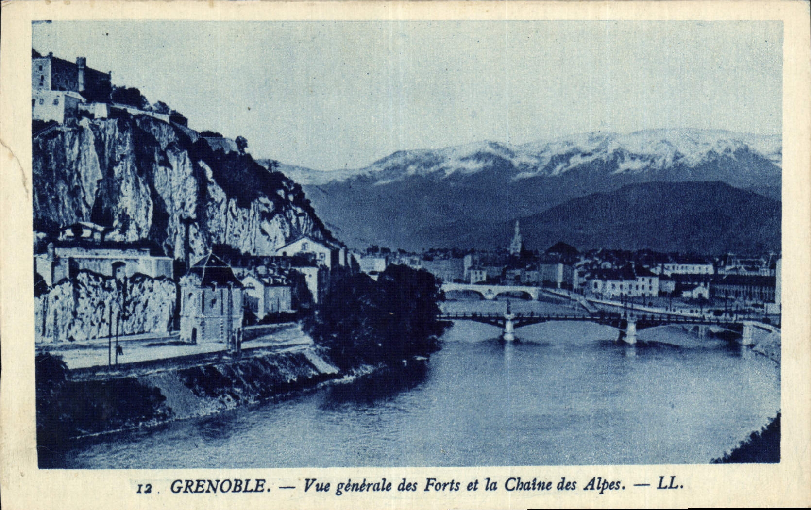 CPA Grenoble Vue generale des Forts et la Chaine des Alpes
