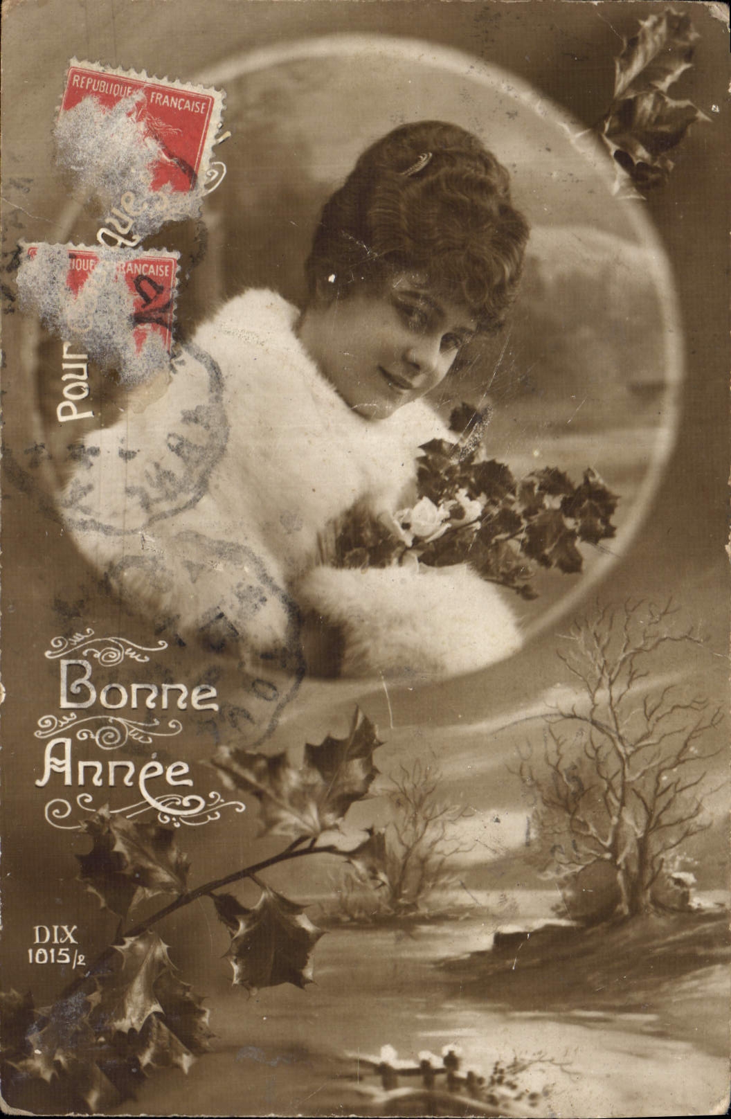 CPA Bonne Annee Femme