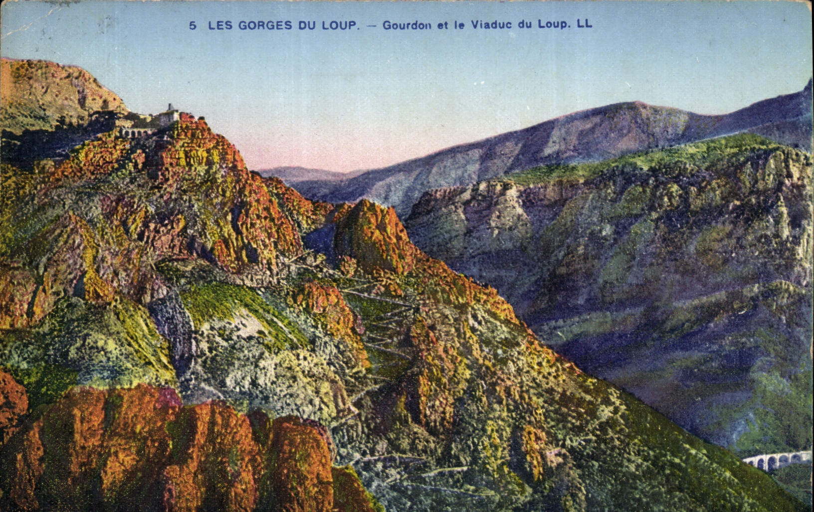 CPA Les Gorges du Loup Gourdon et le Viaduc du Loup