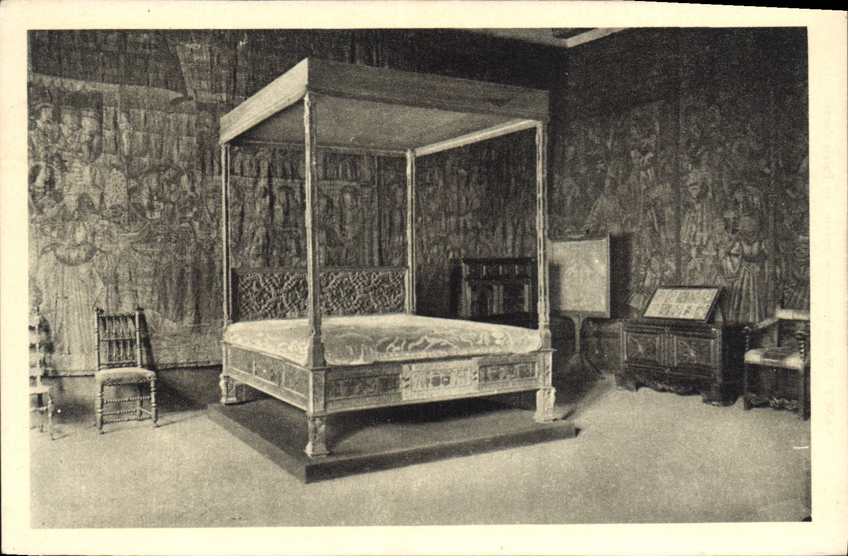 CPA Nancy Musee historique Lorrain Lit d'Antoine duc de Lorraine et de Renee de Bourbon sa femme mar