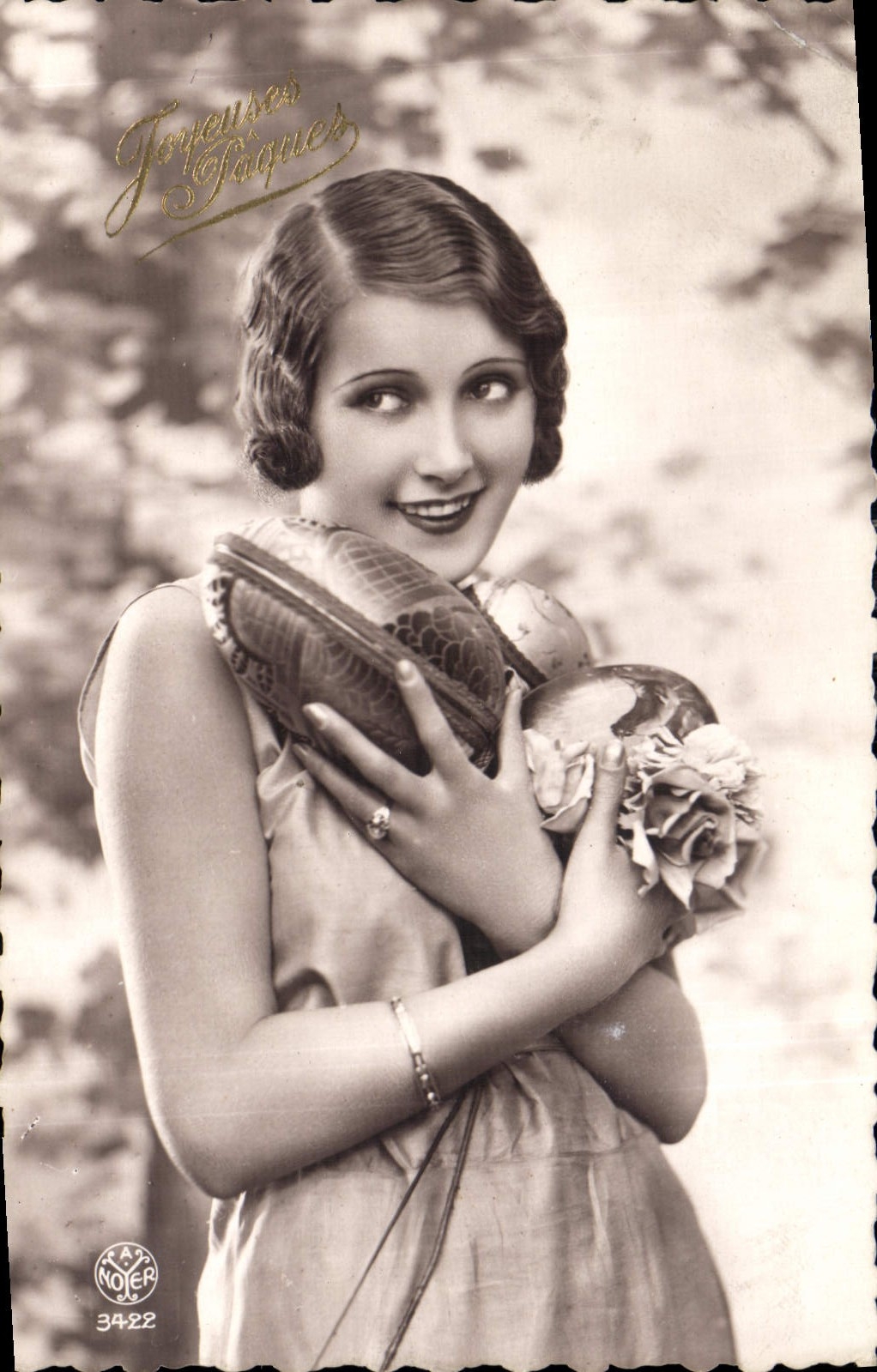 CPA Joyeuses Paques Femme
