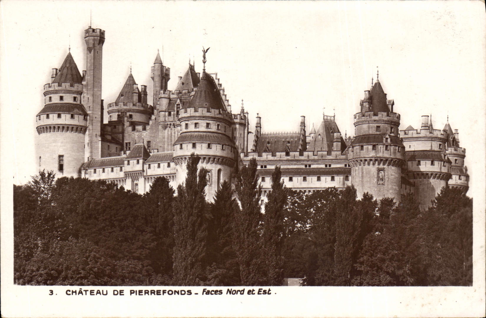 CPA Chateau De Pierrefonds Faces Nord et Est 
