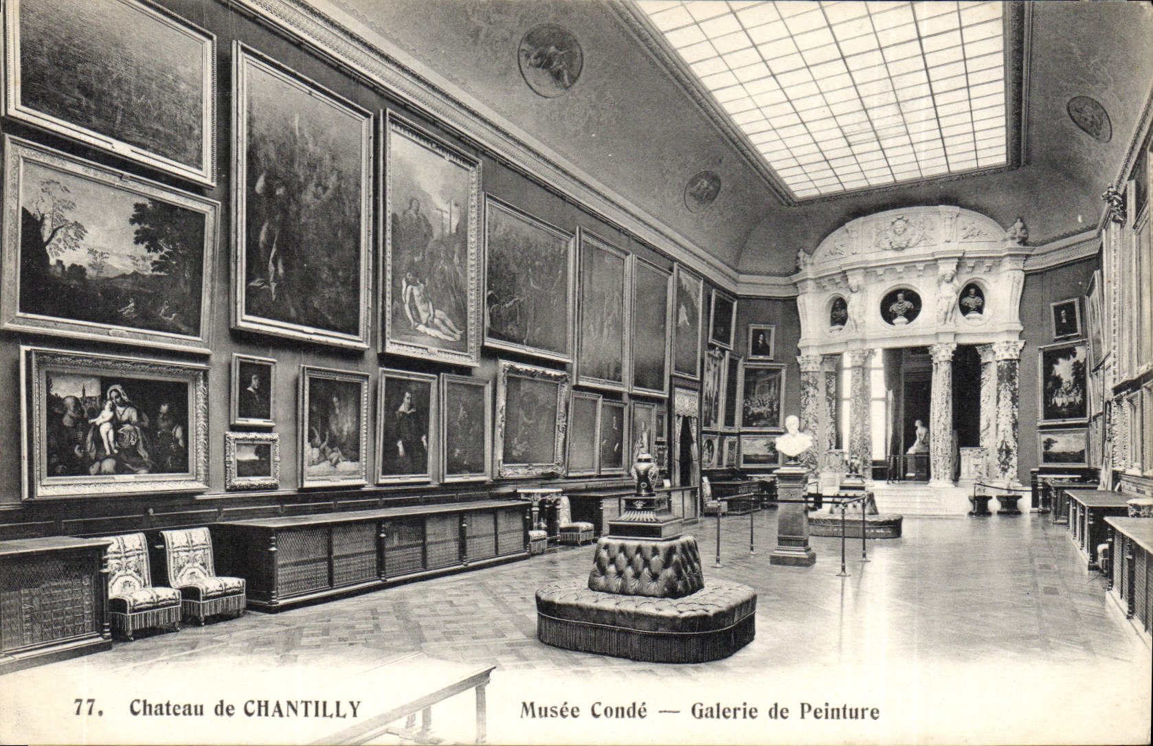 CPA Musee Conde Galerie de Peinture 