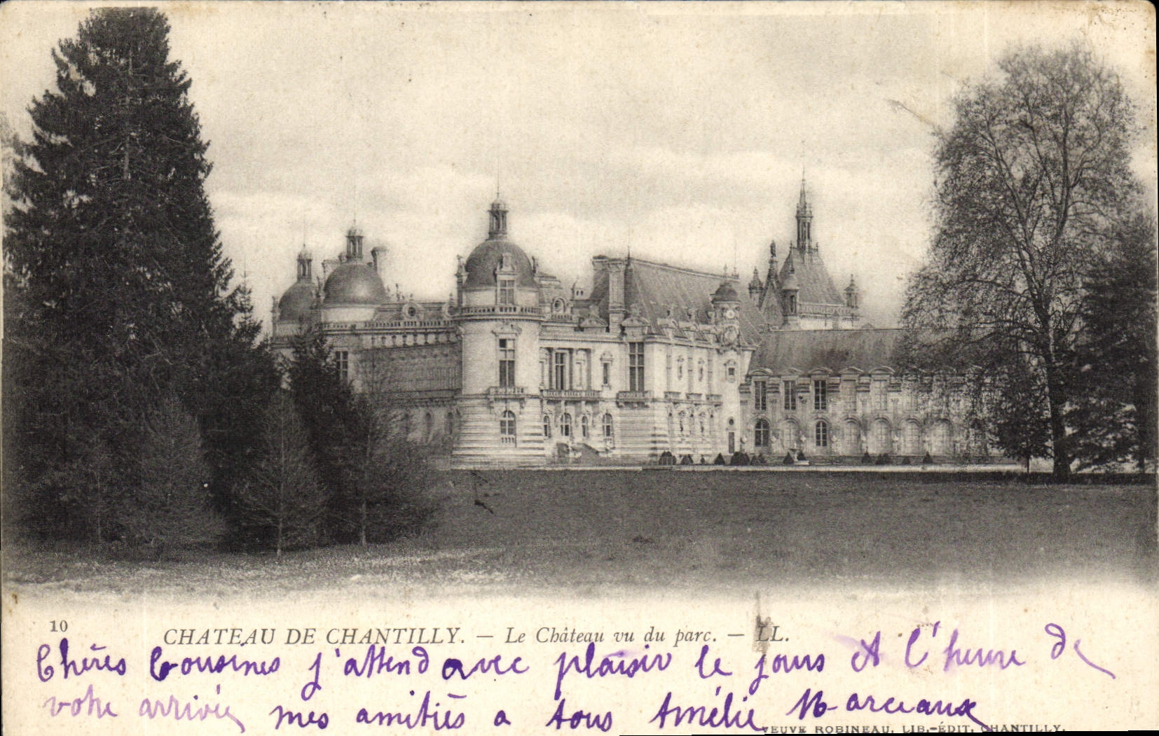 CPA Chateau De Chantilly Le Chateau vu du parc