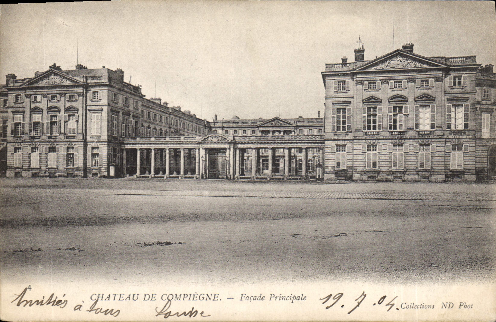 CPA Chateau de Compiegne facade Principle 