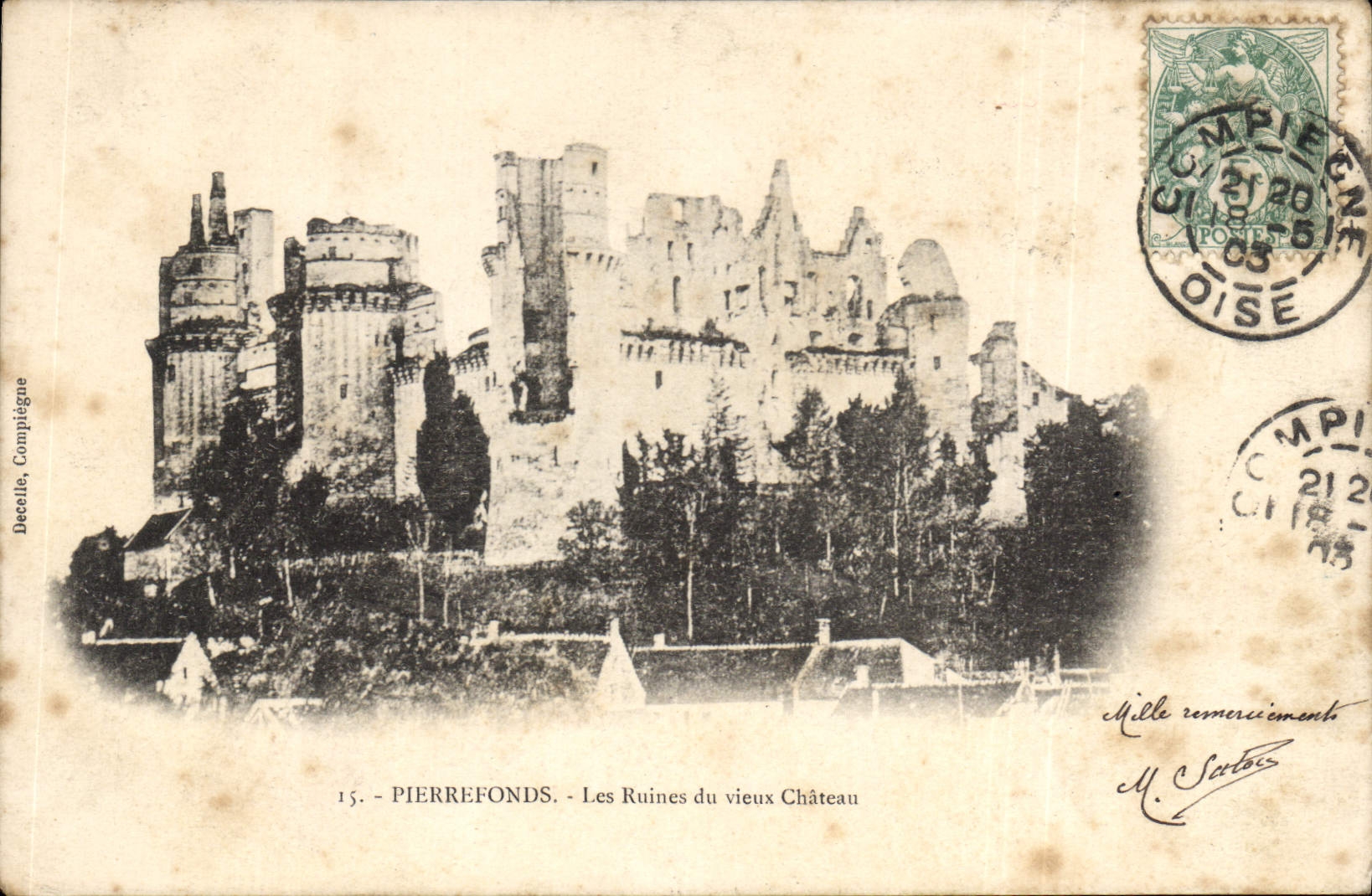 CPA Pierrefonds Les Ruines du vieux Chateau 