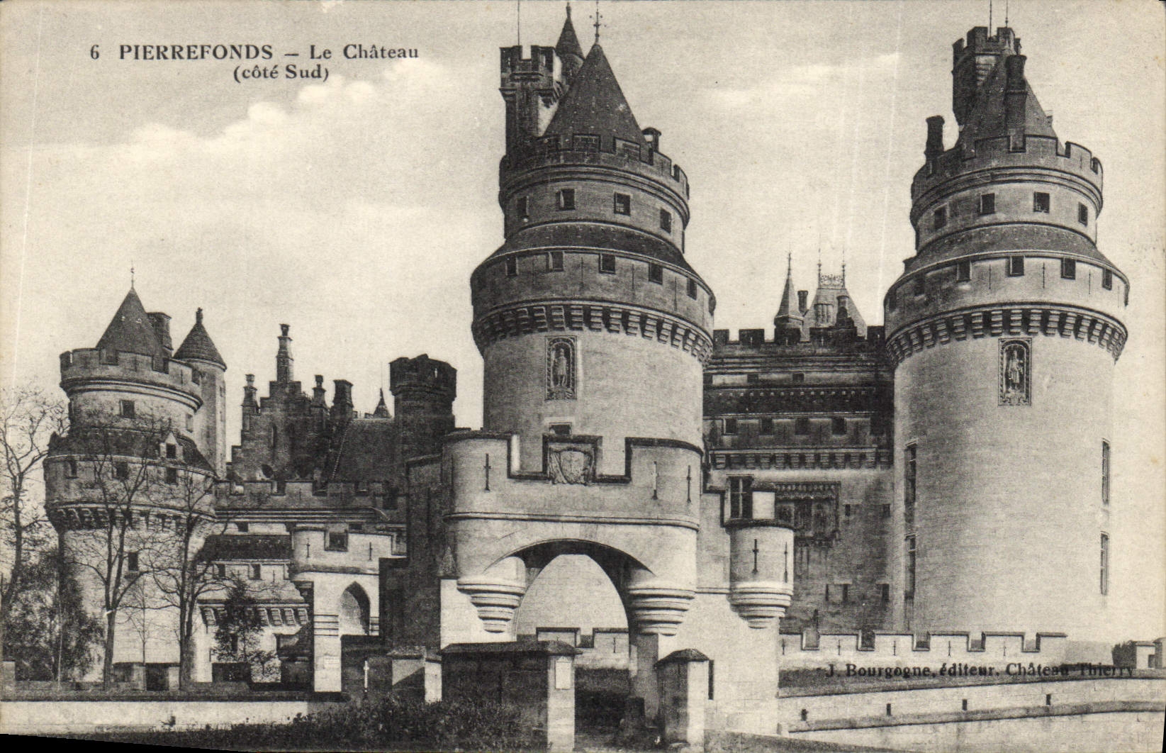 CPA Pierrefonds Le Chateau cote Sud 