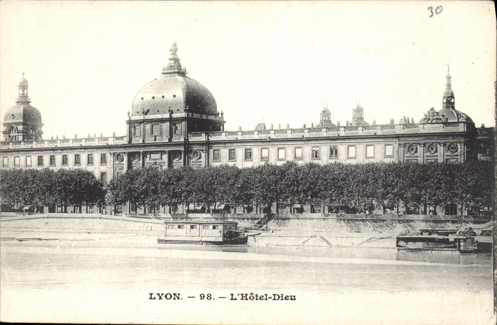 CPA Lyon L'Hotel Dieu 