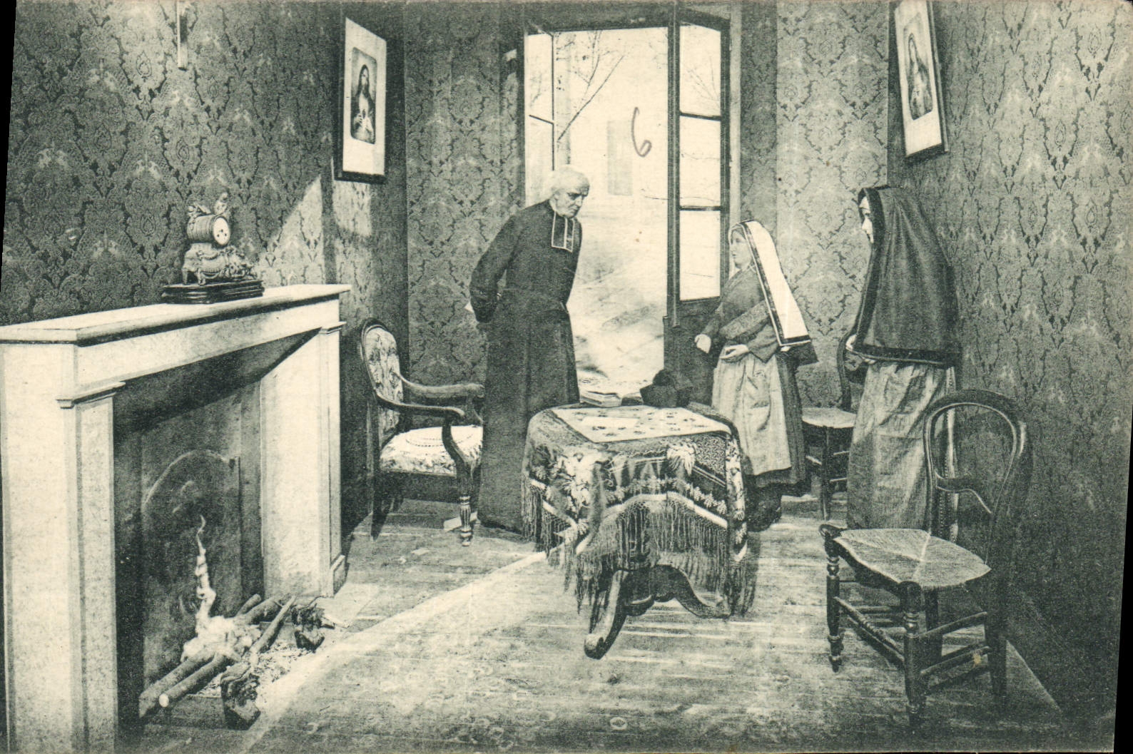 CPA Bernadette se rend chez la cure 