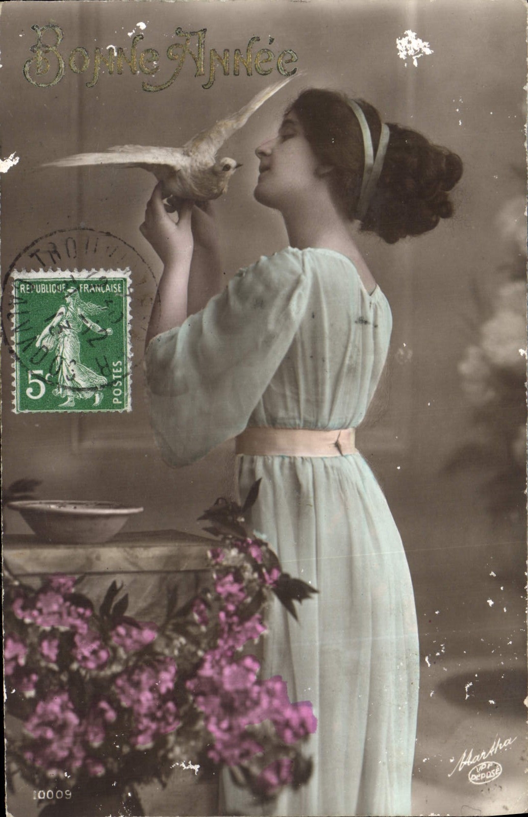 CPA Bonne Annee Femme