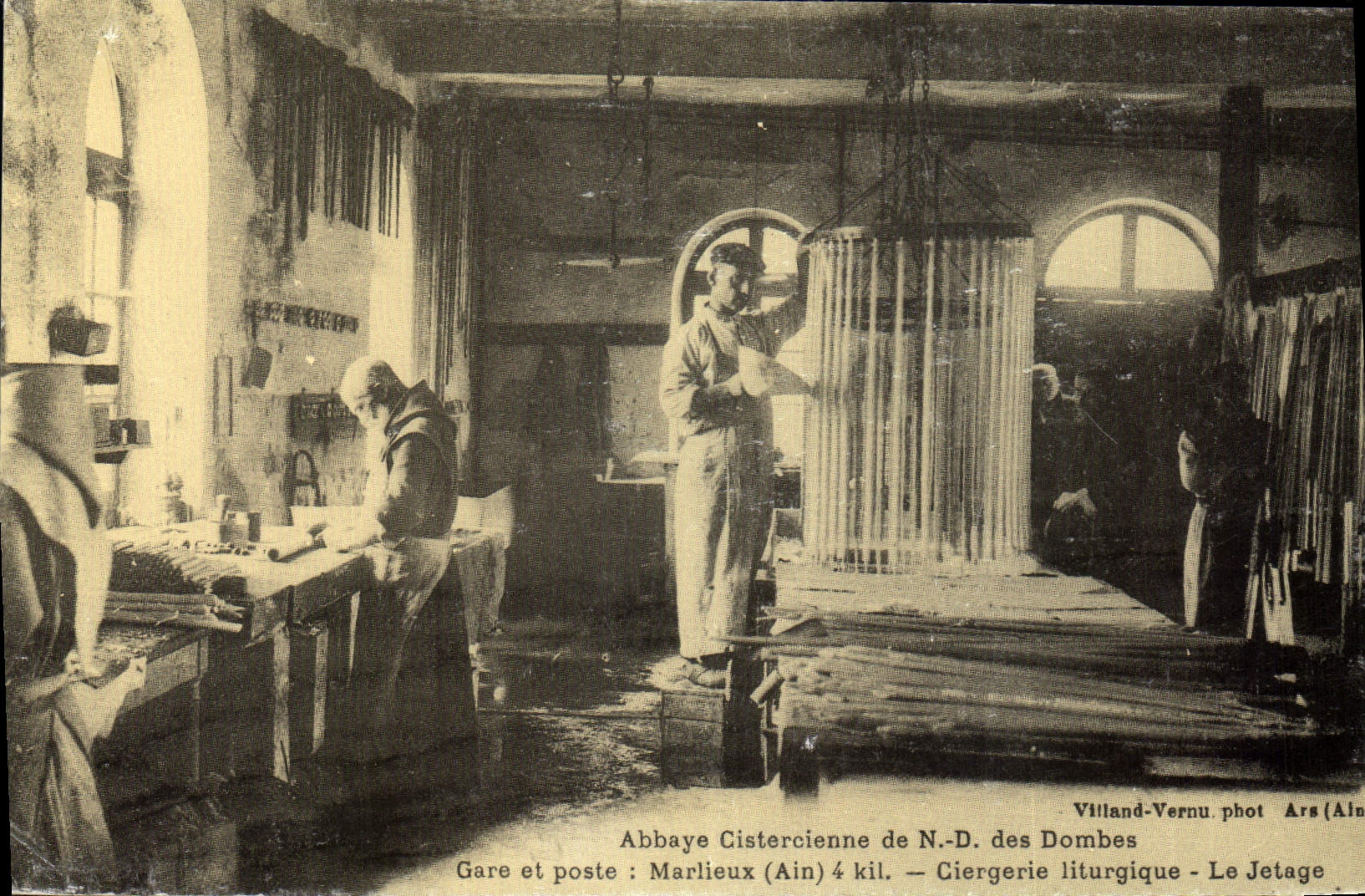 REPRO Abbaye cistercienne de ND des Dombes Gare et poste Marlieux Ciergerie liturgique Le jetage
