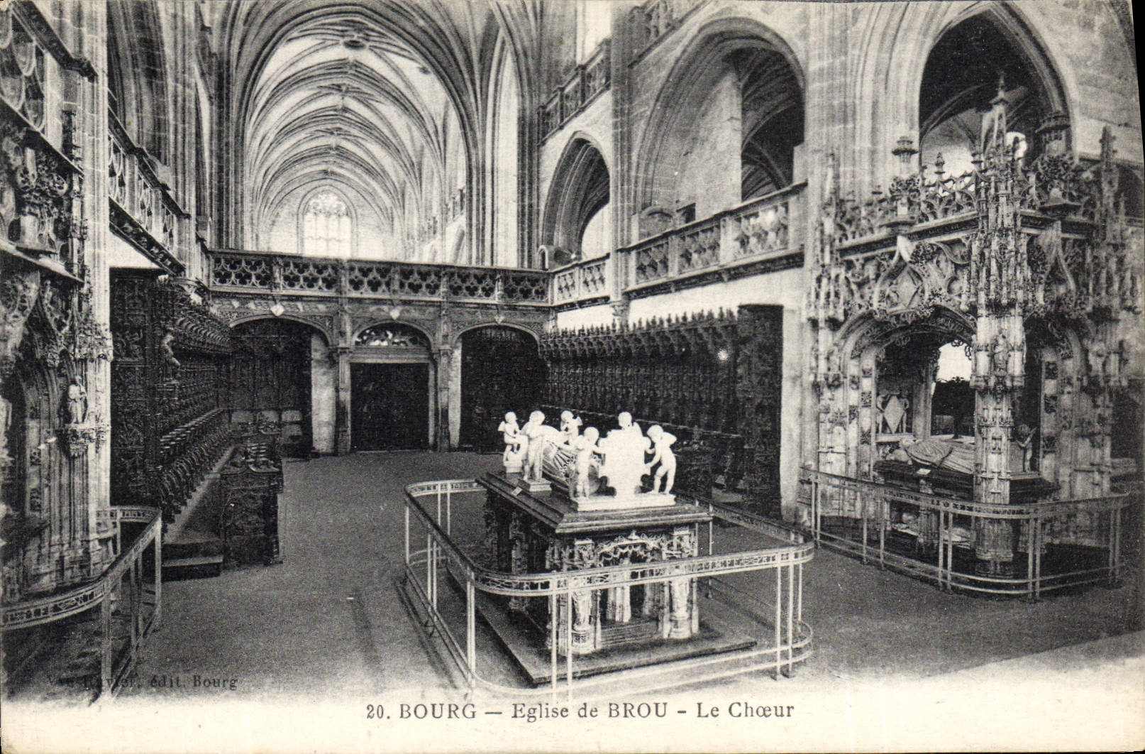 CPA Eglise de Brou Le Choeur 