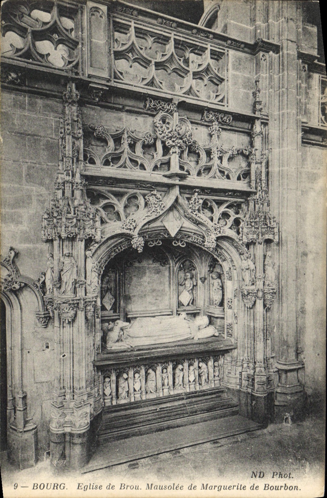 CPA Eglise de Brou Mausolee de Marguerite de Bourbon