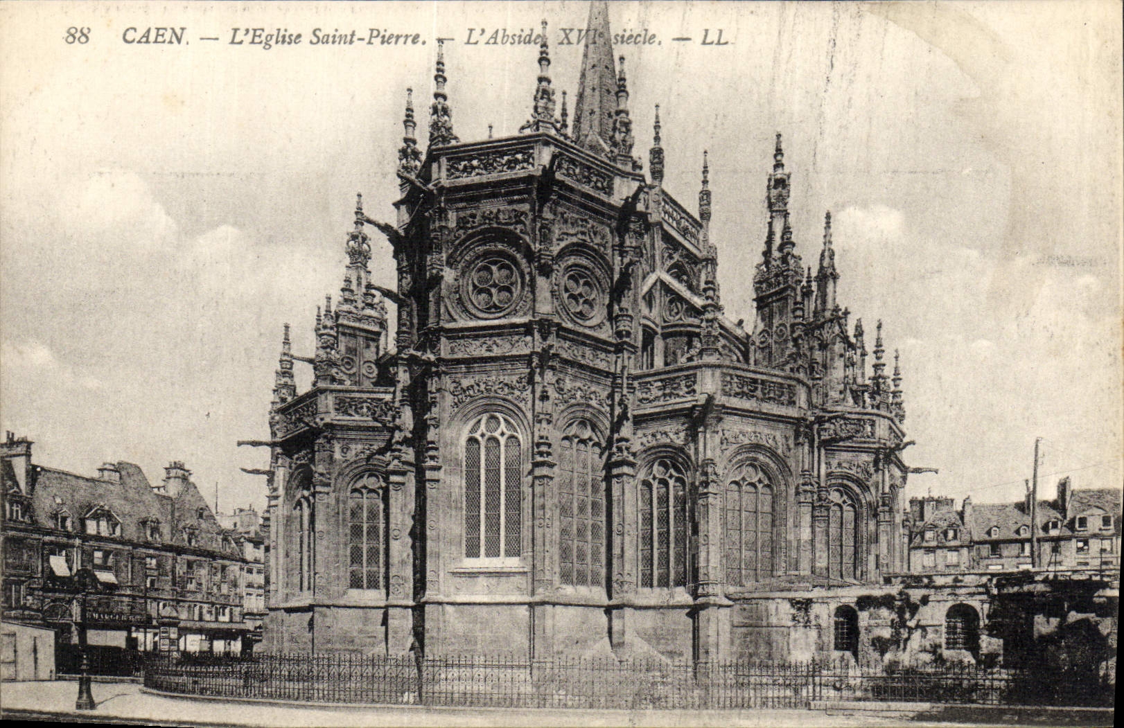 CPA Caen L'Eglise Saint Pierre 