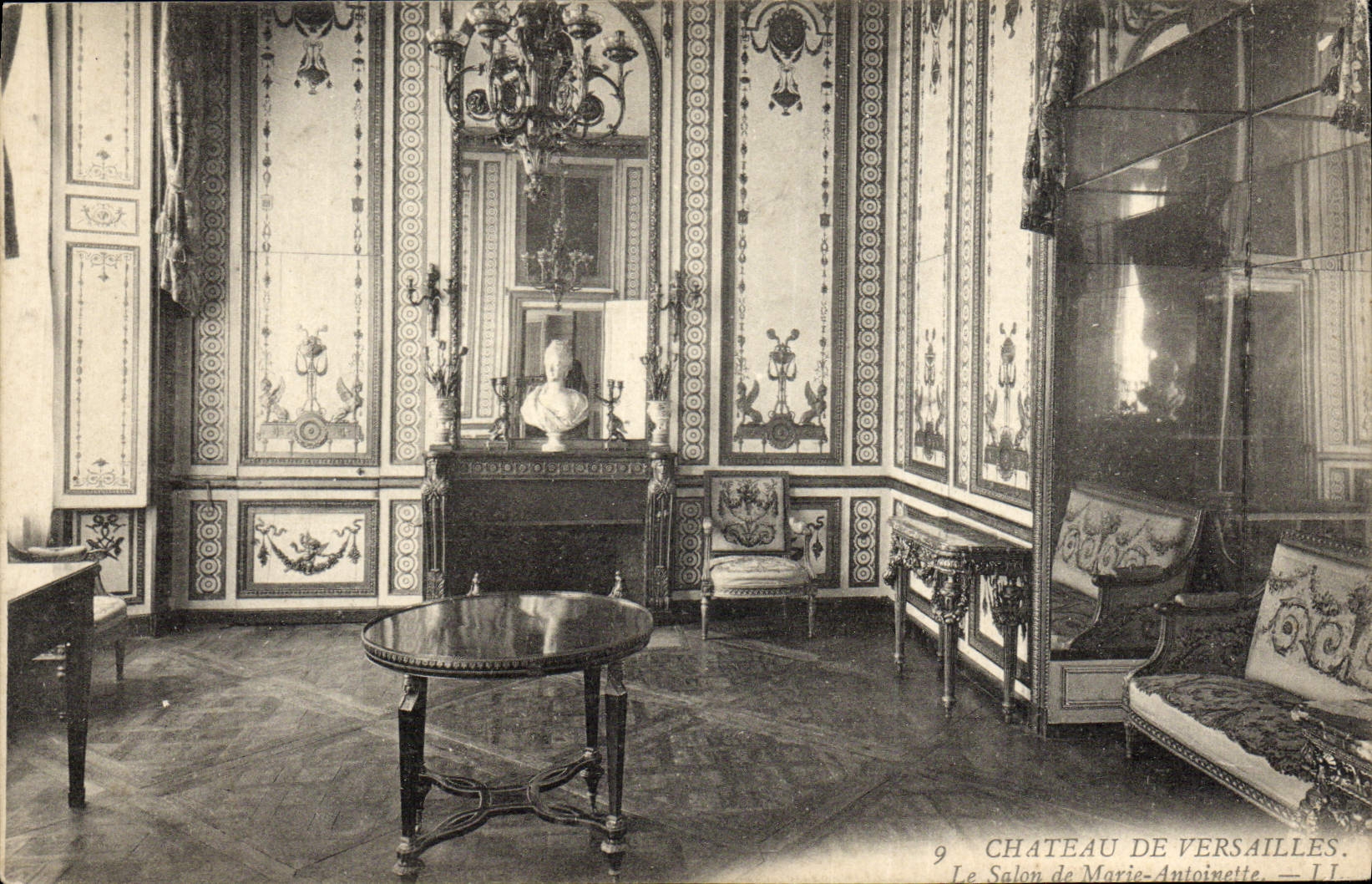CPA Chateau de Versailles Le Salon de Marie Antoinette 