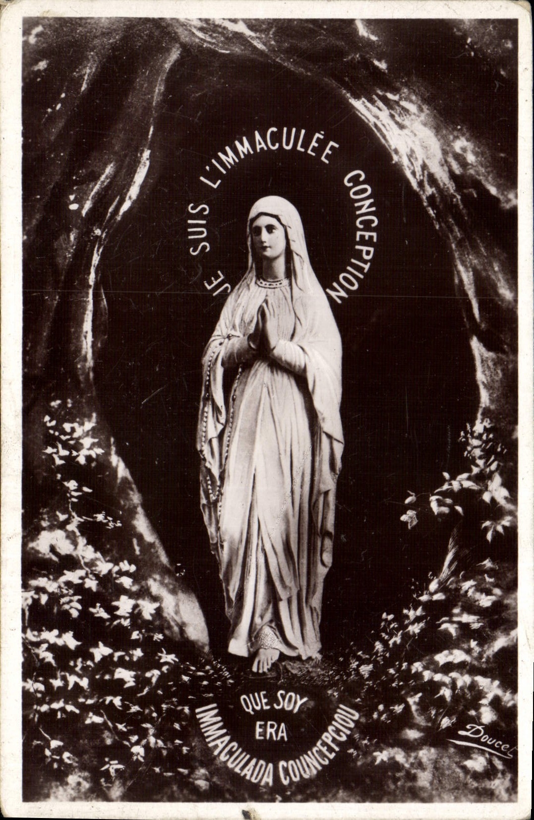 CPA Lourdes La Vierge de la Grotte 