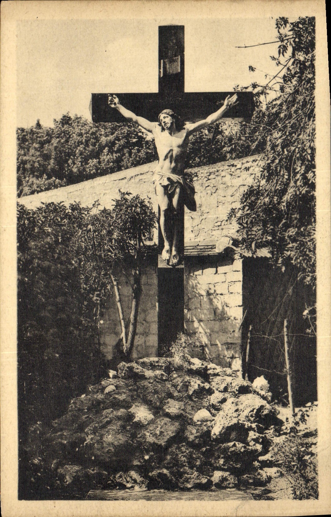 CPA Couvert des Religieuses Augustine de Saint Germain en Laye Le Calvaire