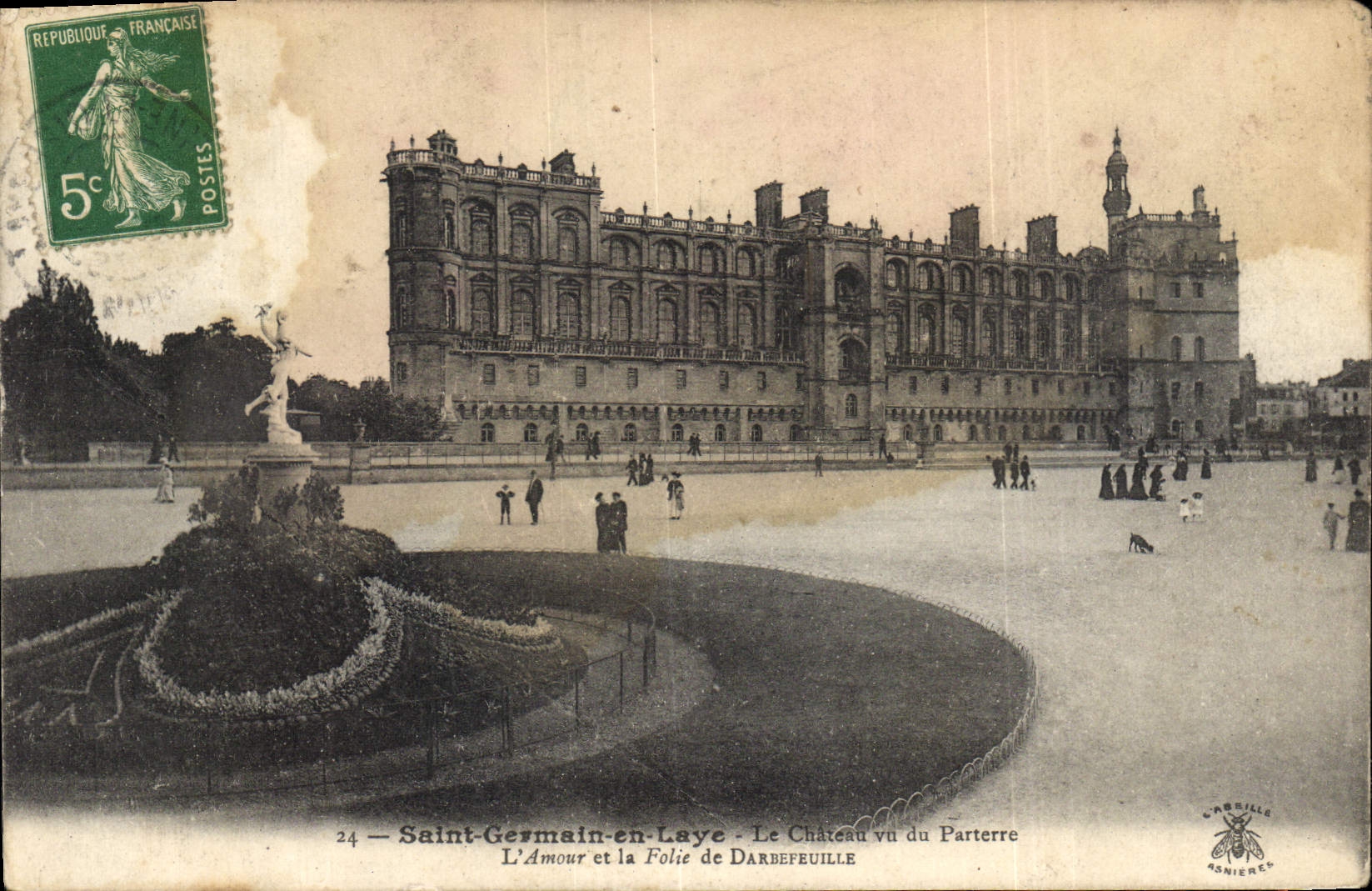 CPA Saint Germain en Laye Le Chateau vu du Parterre