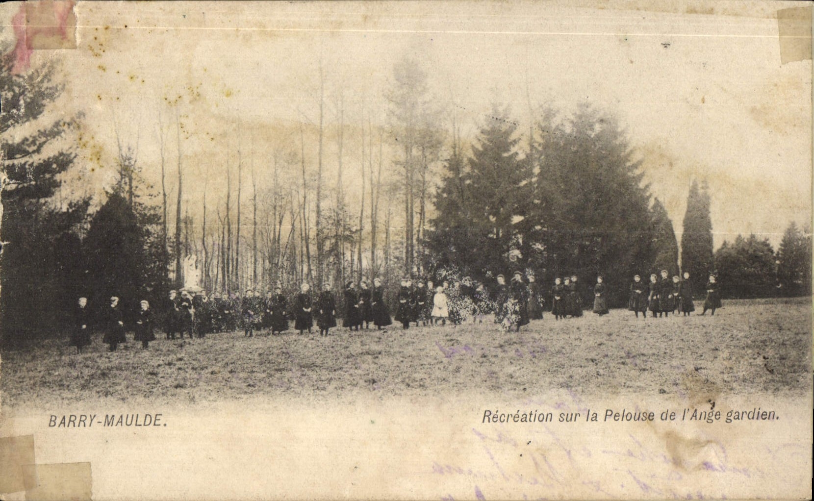 CPA Barry Maulde Recreation sur la Pelouse de l'Ange gardien 