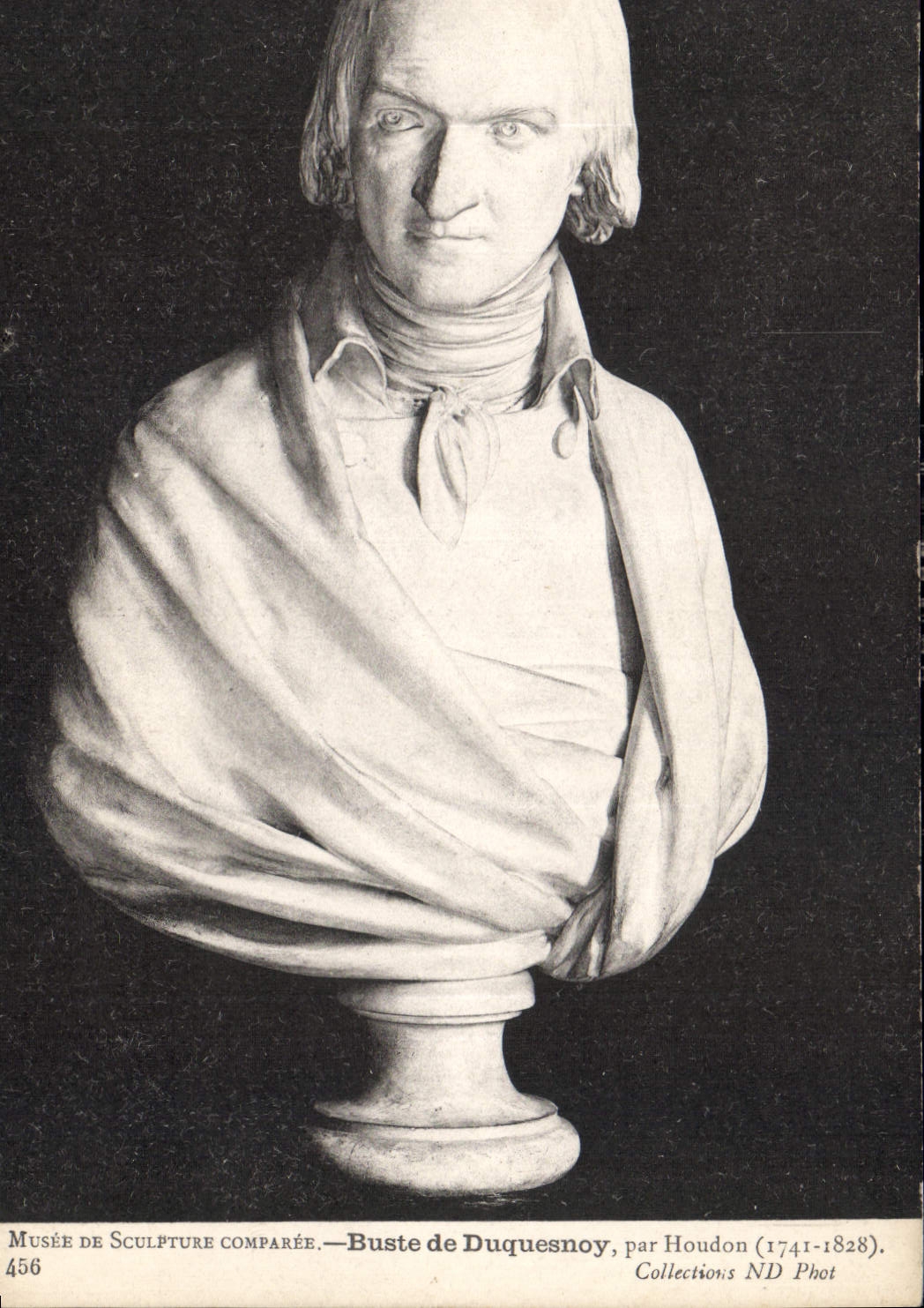 CPA Musee de Sculpture Comparee Buste de Duquesnoy