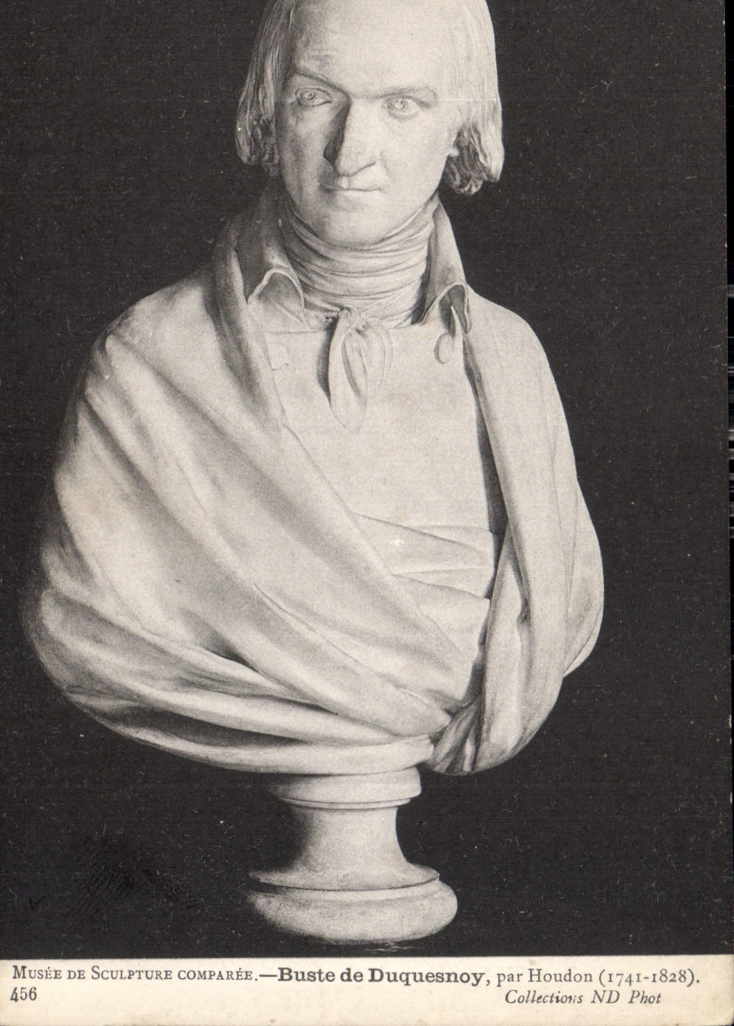 CPA Musee de Sculpture Comparee Buste de Duquesnoy