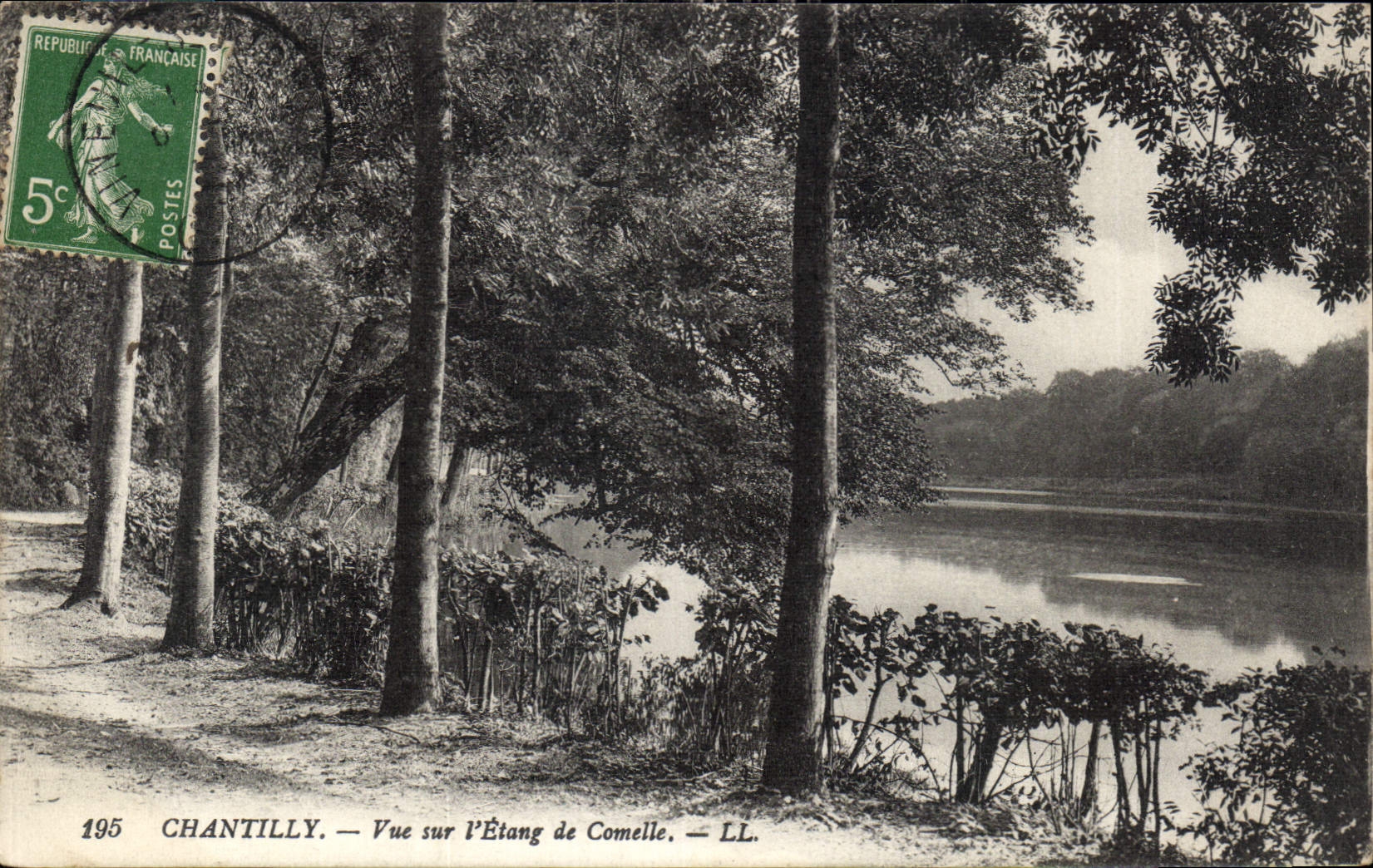 CPA Chantilly Vue sur l'Etang de Comelle 