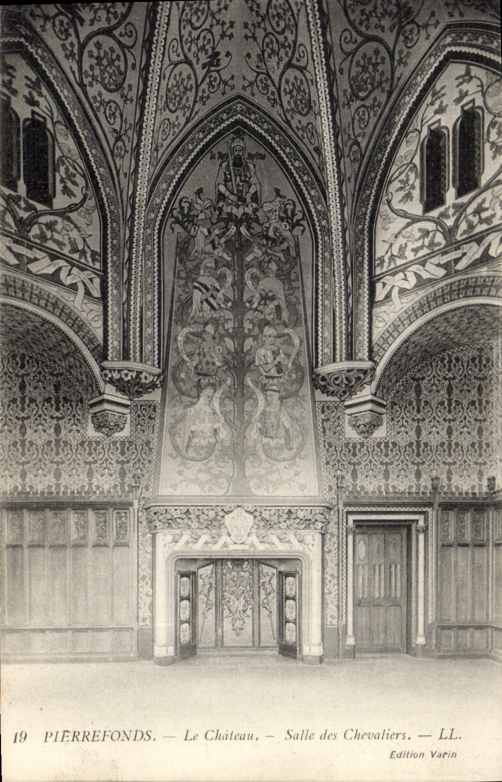 CPA Pierrefonds Le Chateau Salle des Chevalier 
