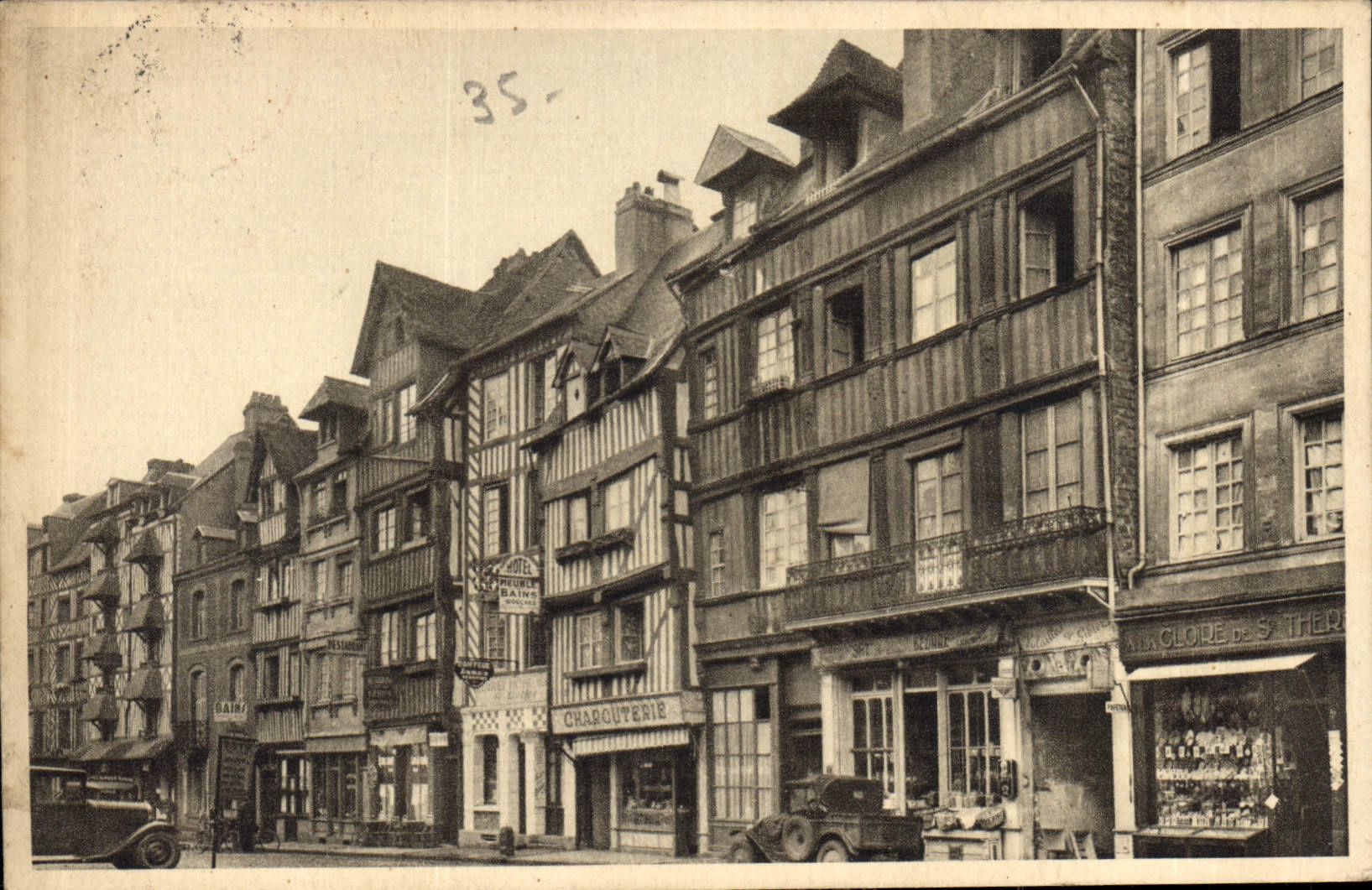 CPA Lisieux Place Victor Hugo Victor Hugo Square Charcuterie 