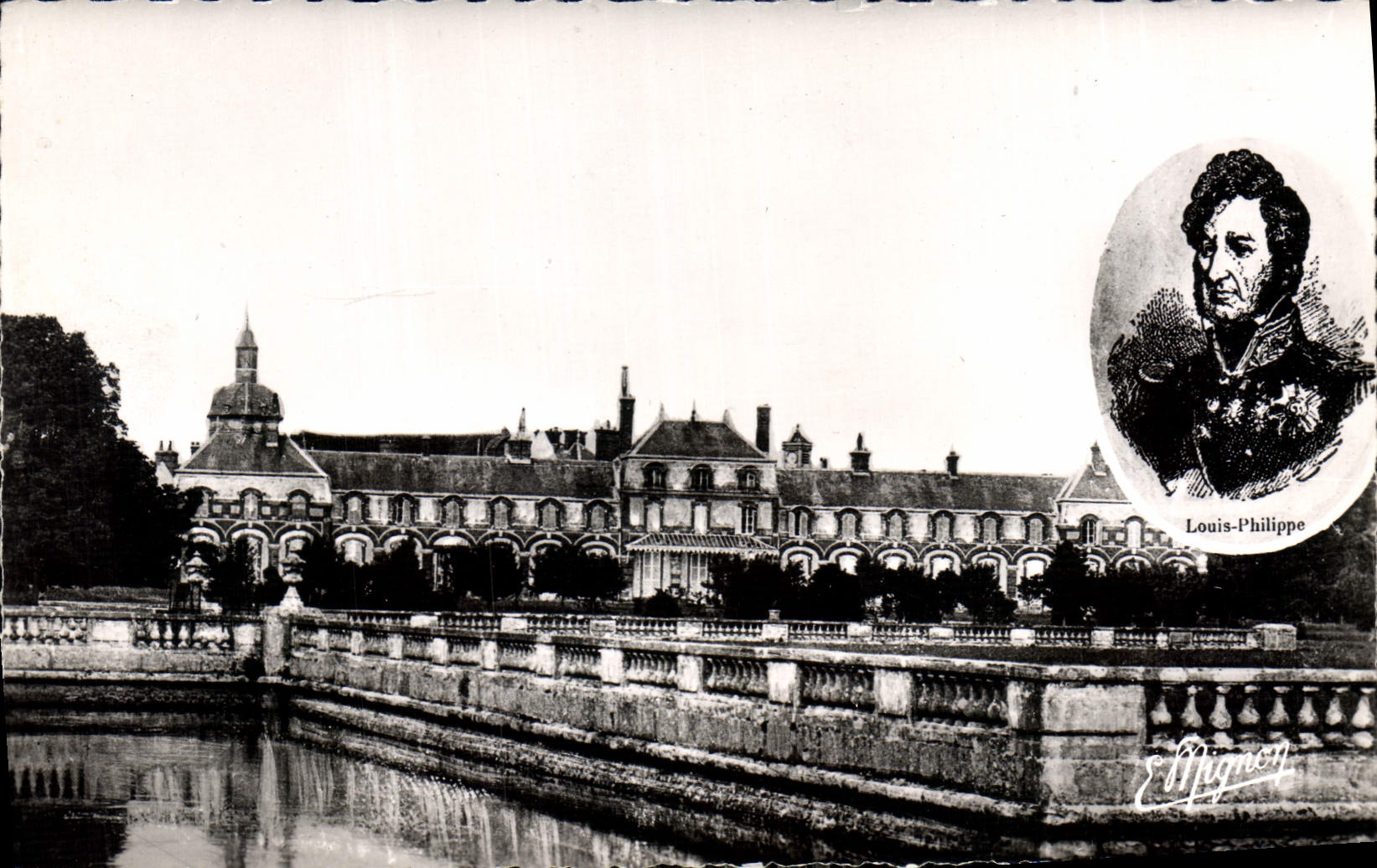 CPA Chateau de la Ferte Vidame E et L vue prise du Parc