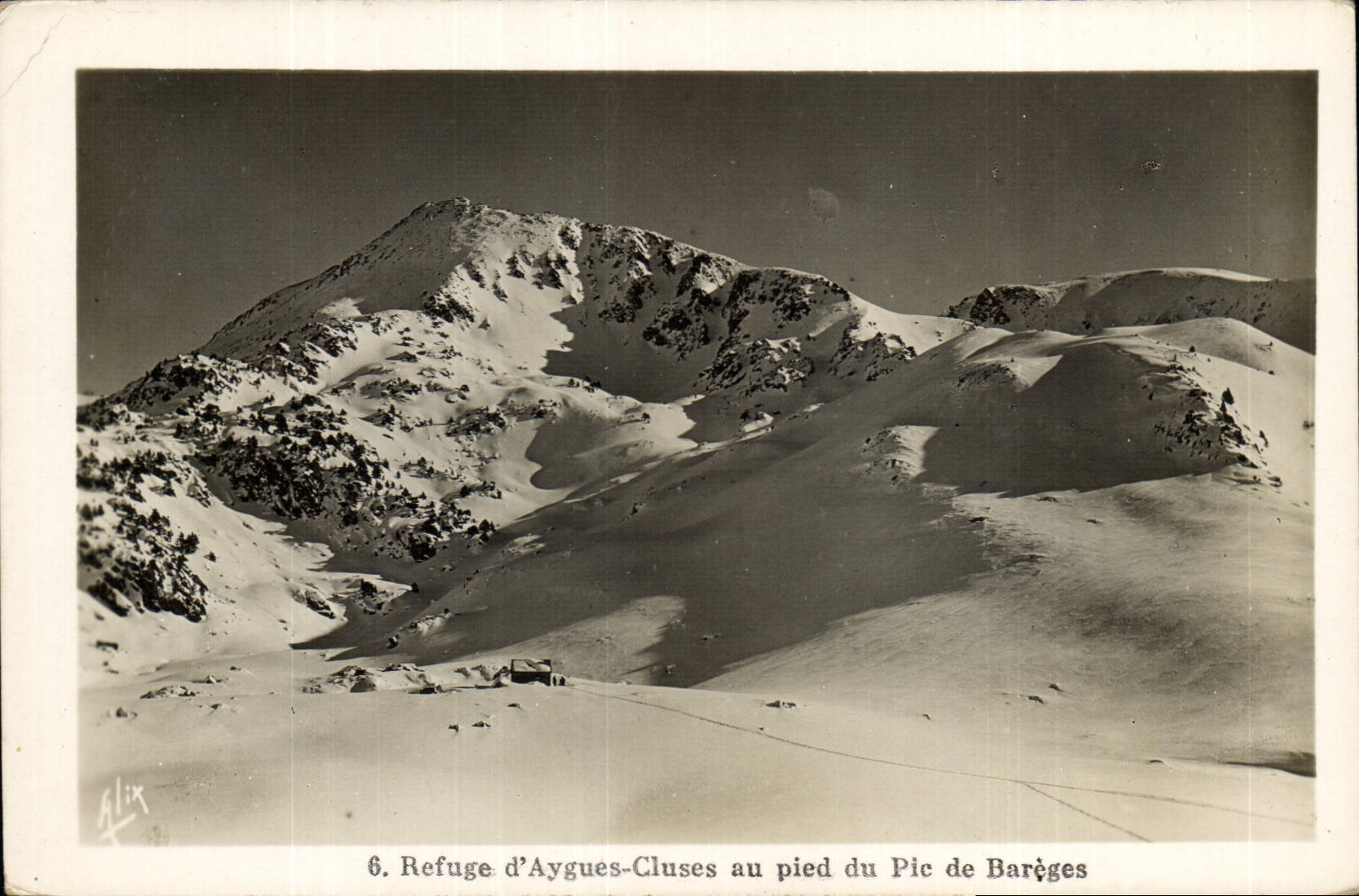 CPA Refuge d'Aygues Cluses au pied du Pic de Bareges 