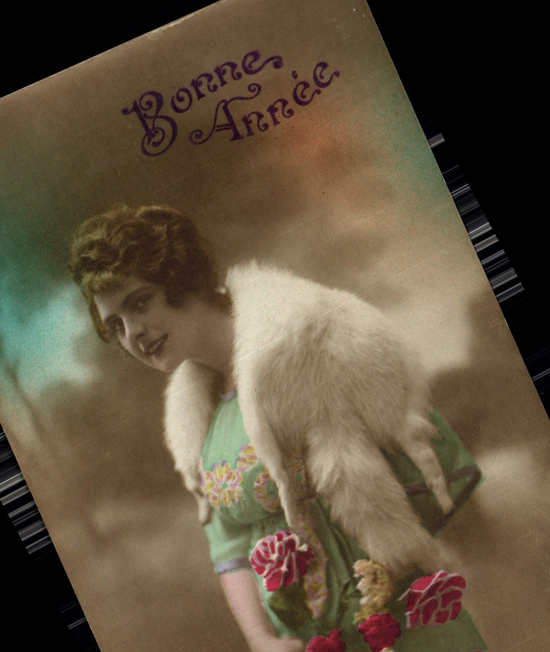 CPA Bonne Annee Femme