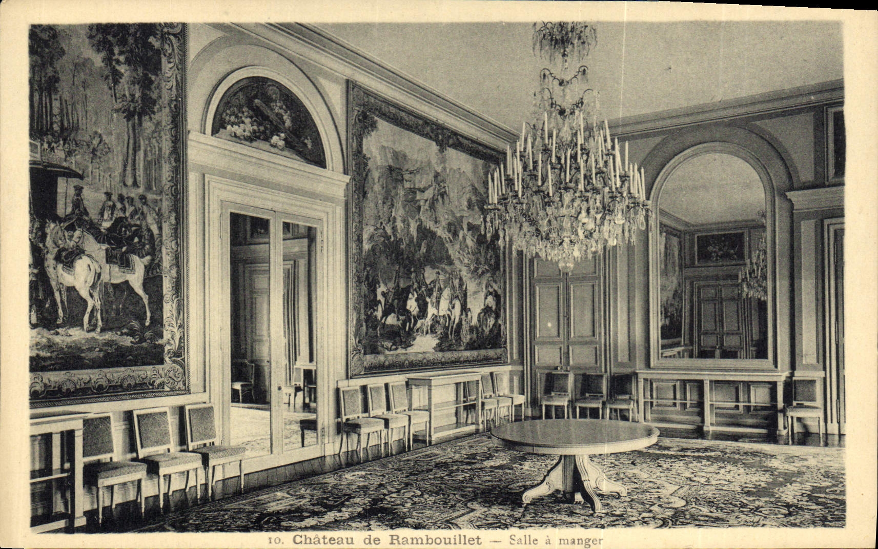 CPA Chateau de Rambouillet Salle a manger 