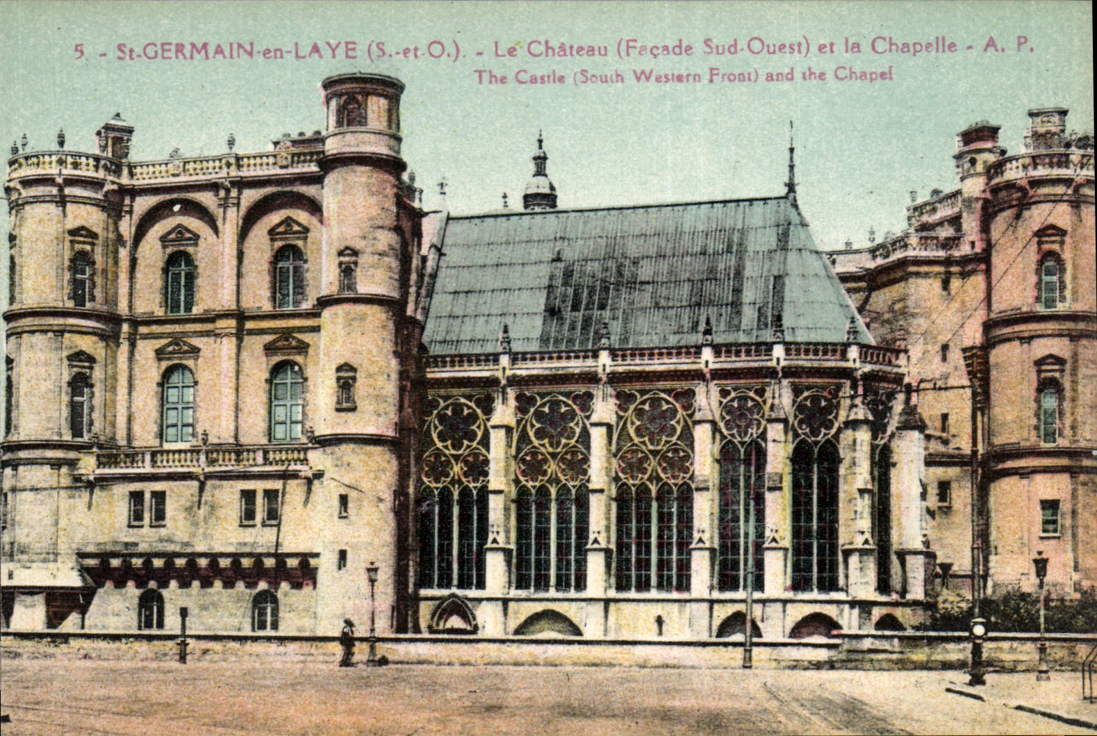 CPA St Germain en Laye S et O Le Chateau Facade Sud Ouest et la Chapelle A P