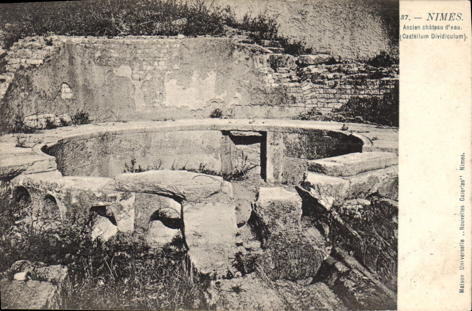 CPA Nimes Ancien chateau 