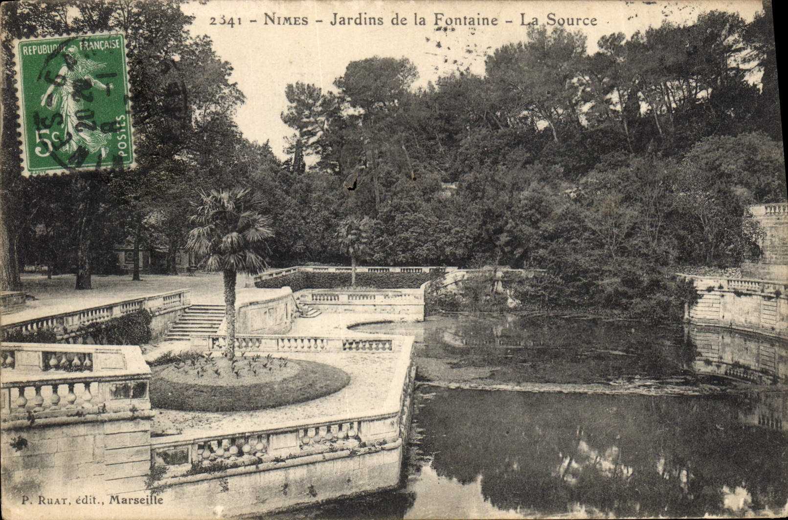 CPA Nimes Jardins de la Fontaine La Source 