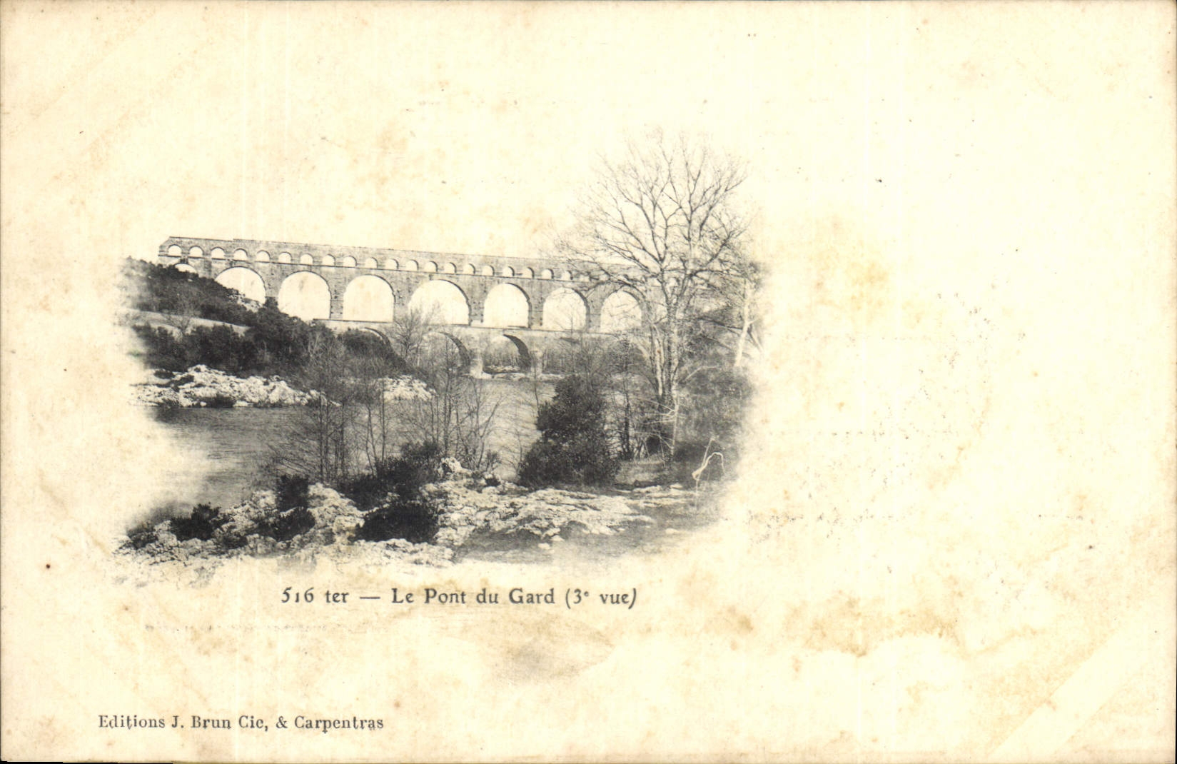 CPA Le Pont du Gard 