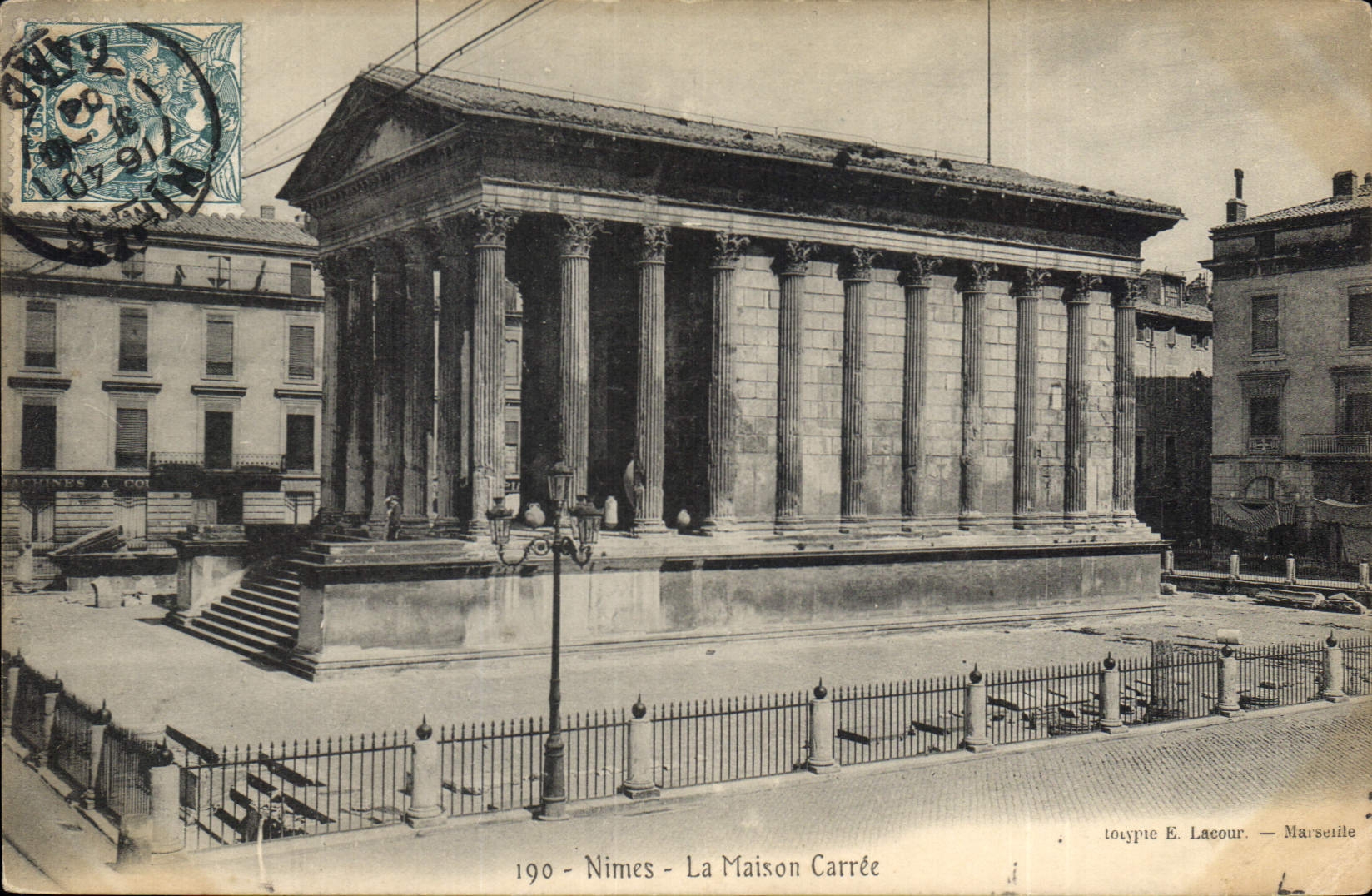 CPA Nimes la Maison Carree 