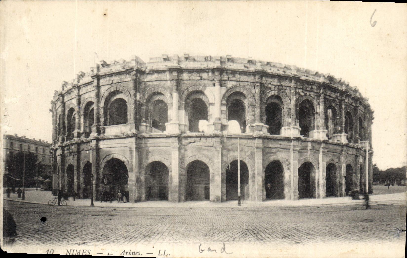 CPA Nimes Les Arenes 