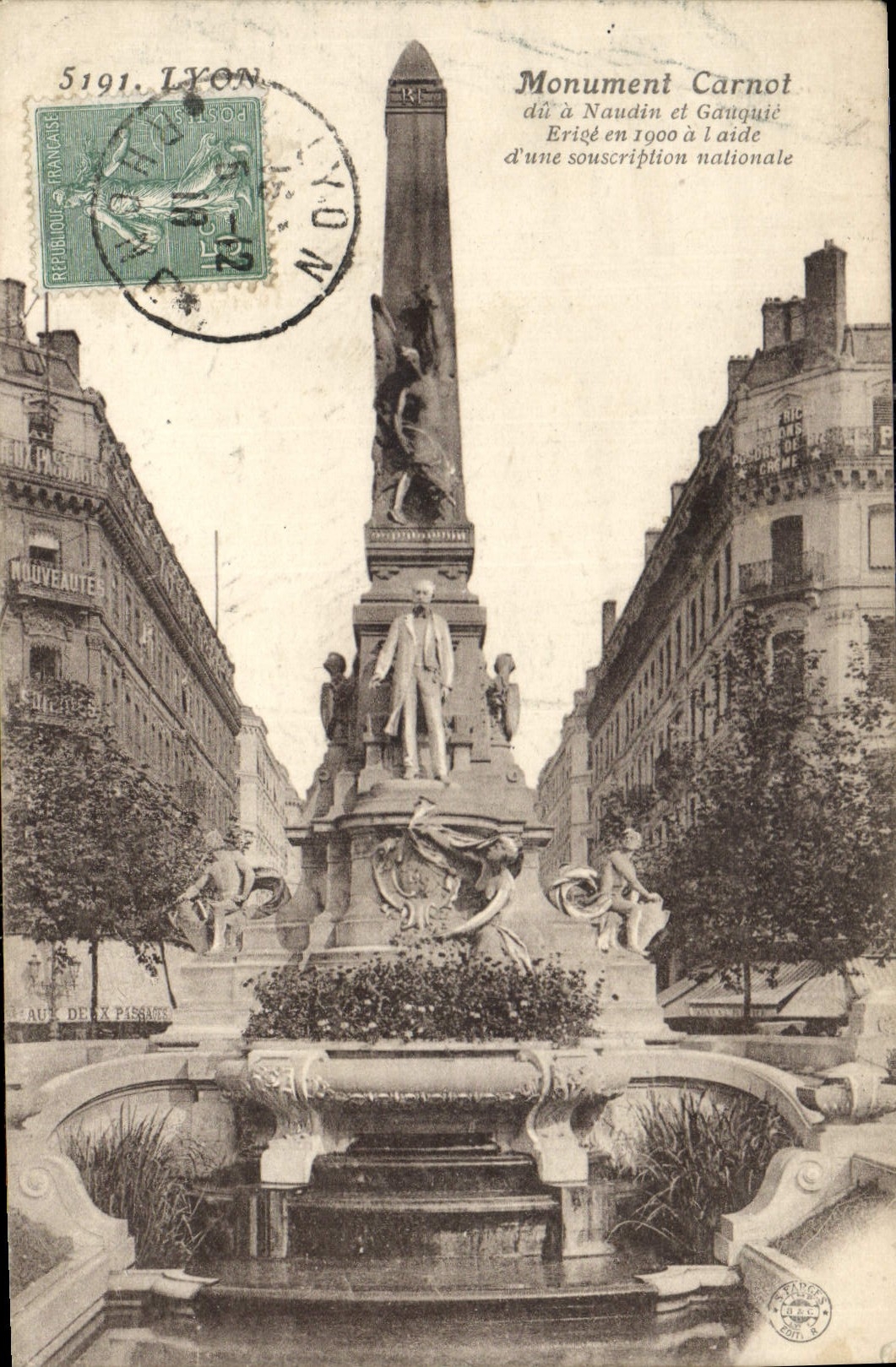 CPA Lyon Monument Carnot 