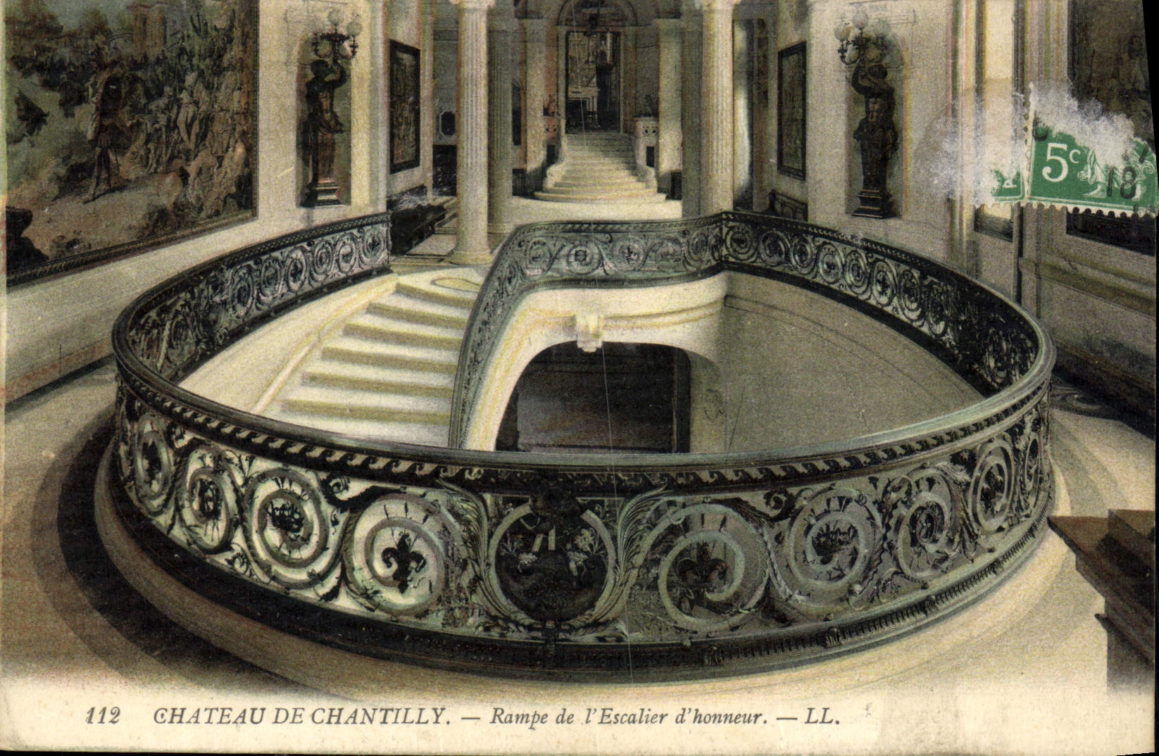 CPA Chateau de Chantilly Rampe de l'Escalier d'honneur 