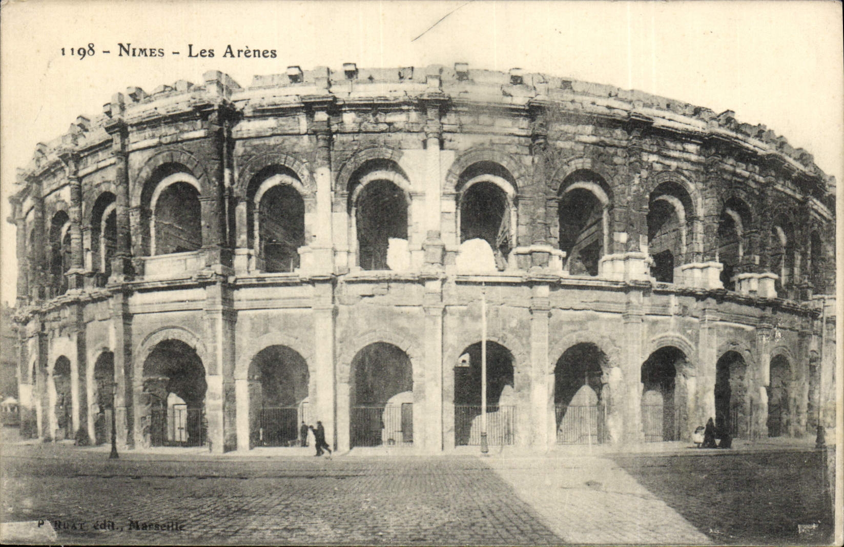 CPA Nimes Les Arenes 