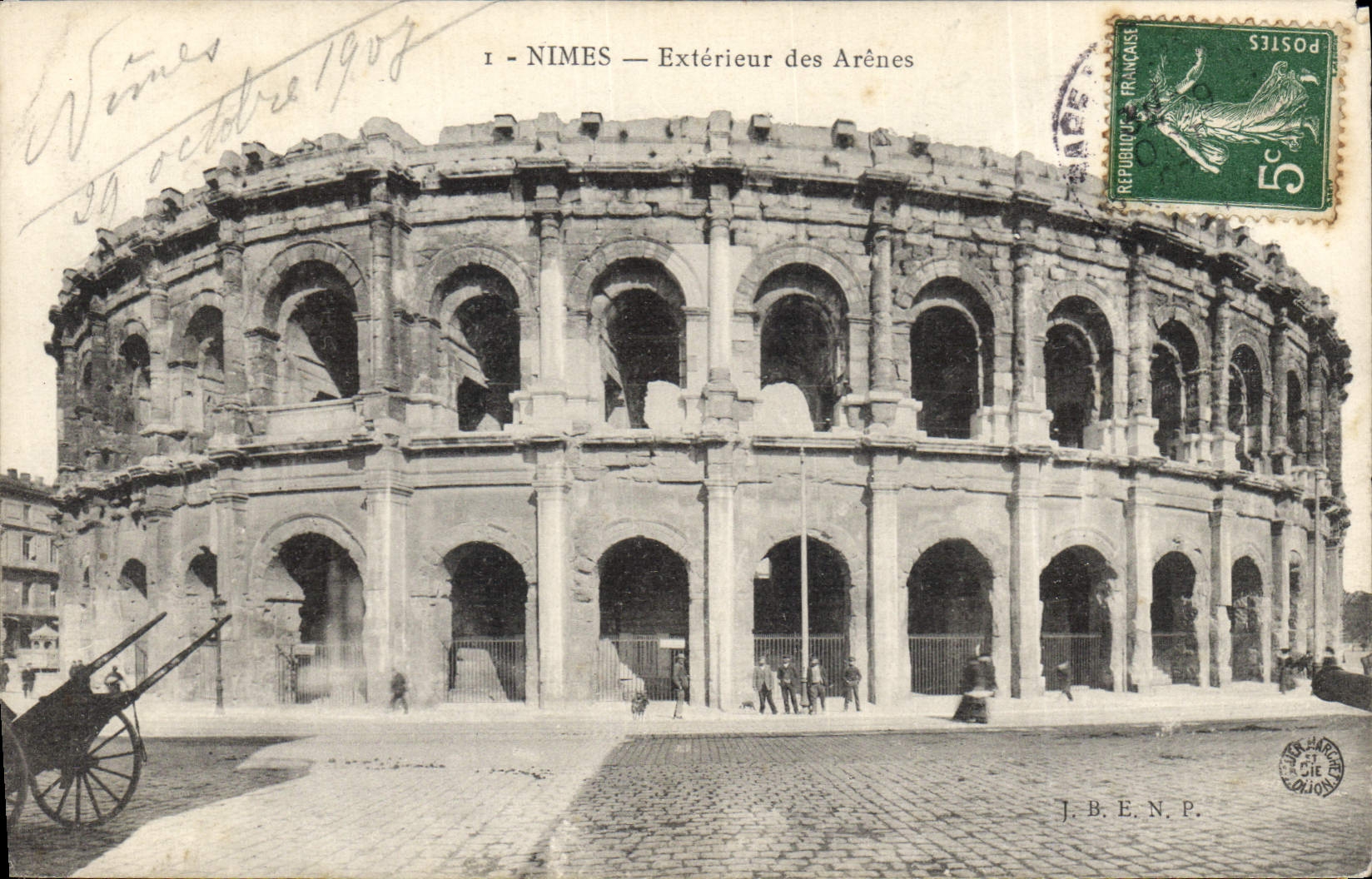 CPA Nimes Exterieur des Arenes 