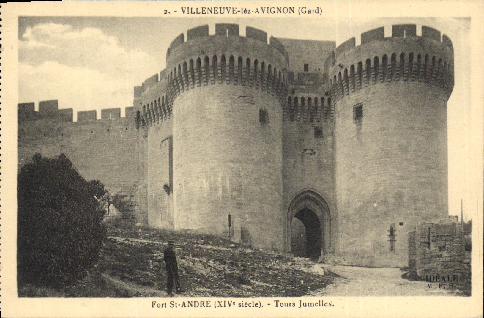 CPA Villeneuve les Avignon Gard Fort St Andre Tours Jumelles