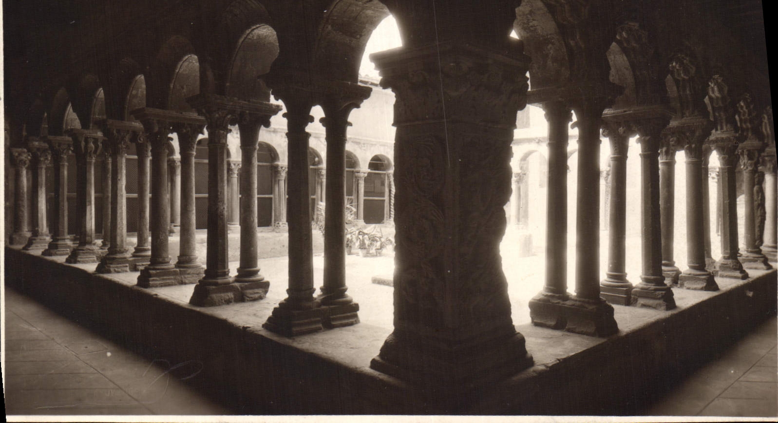CARTE PHOTO Cloitre