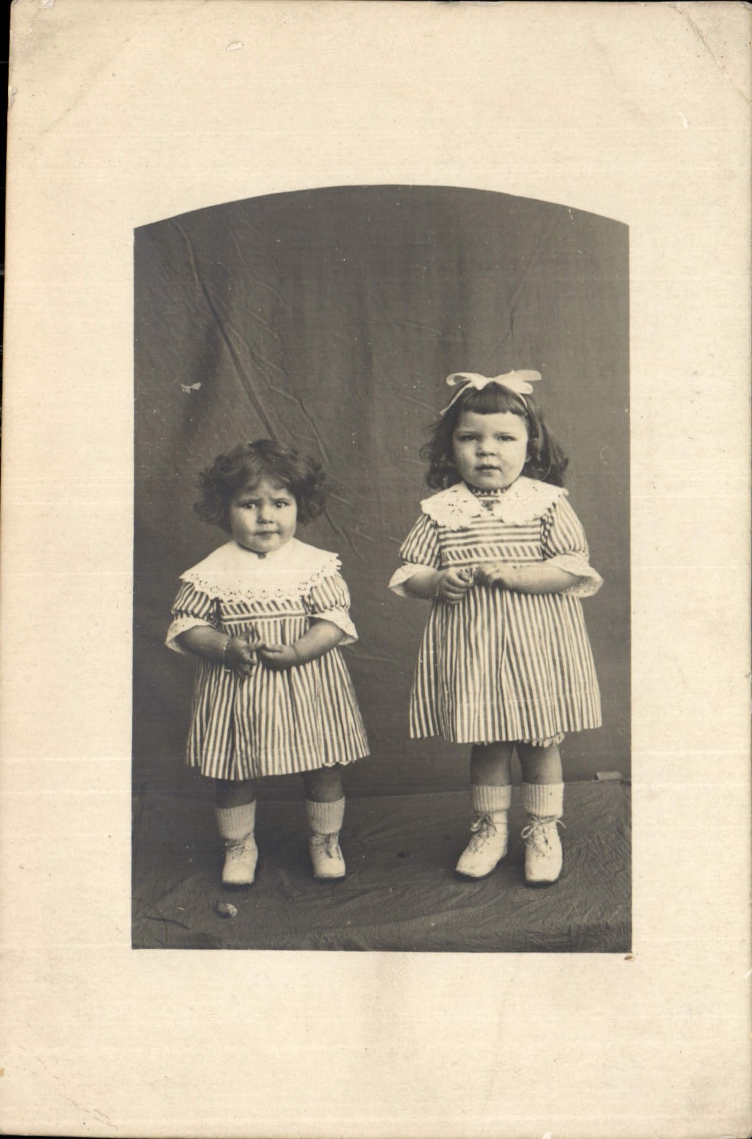 CARTE PHOTO Enfants